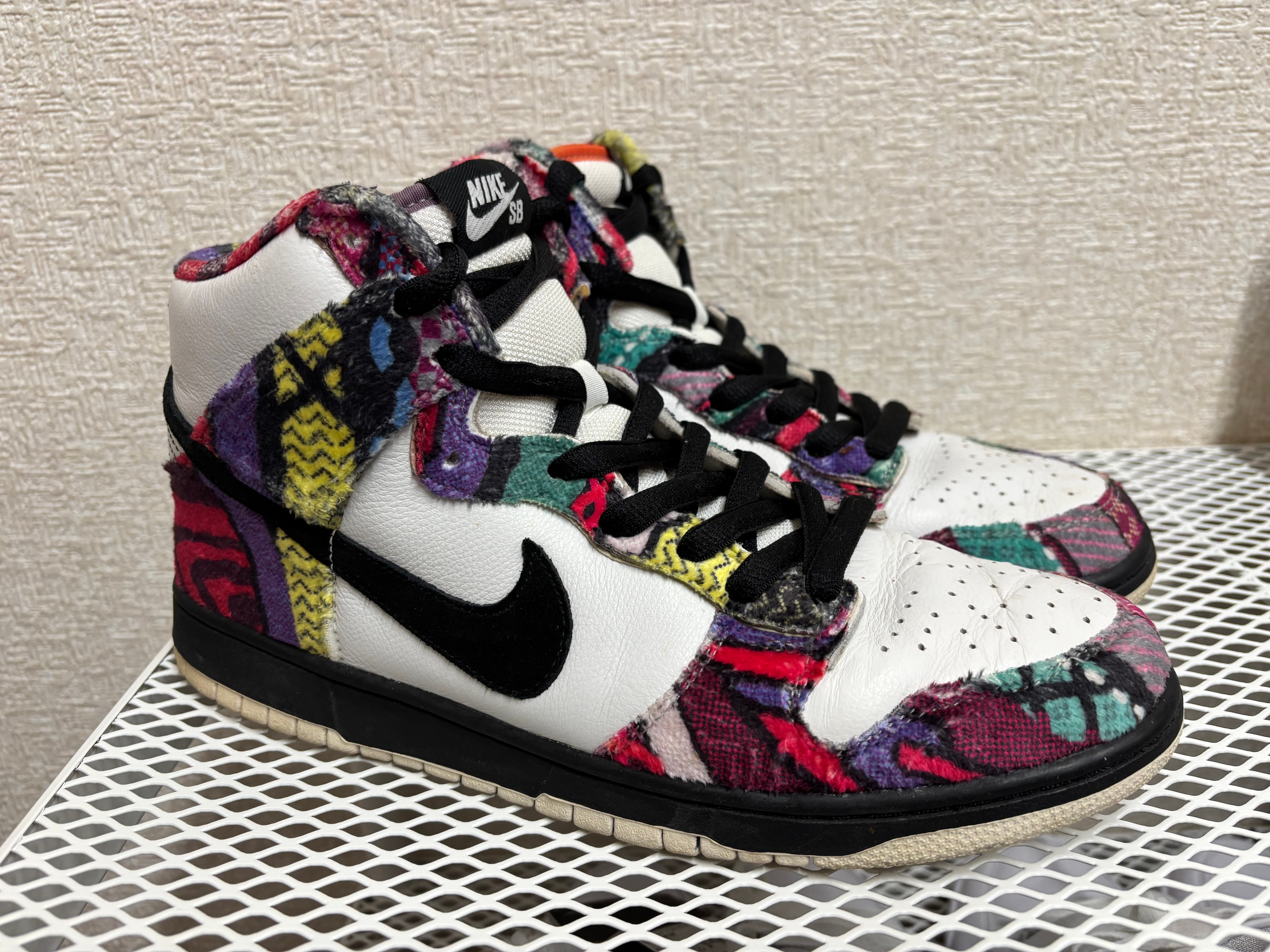 ナイキ SB ダンク ハイ ハクスタブル "ホワイト/ブラック"