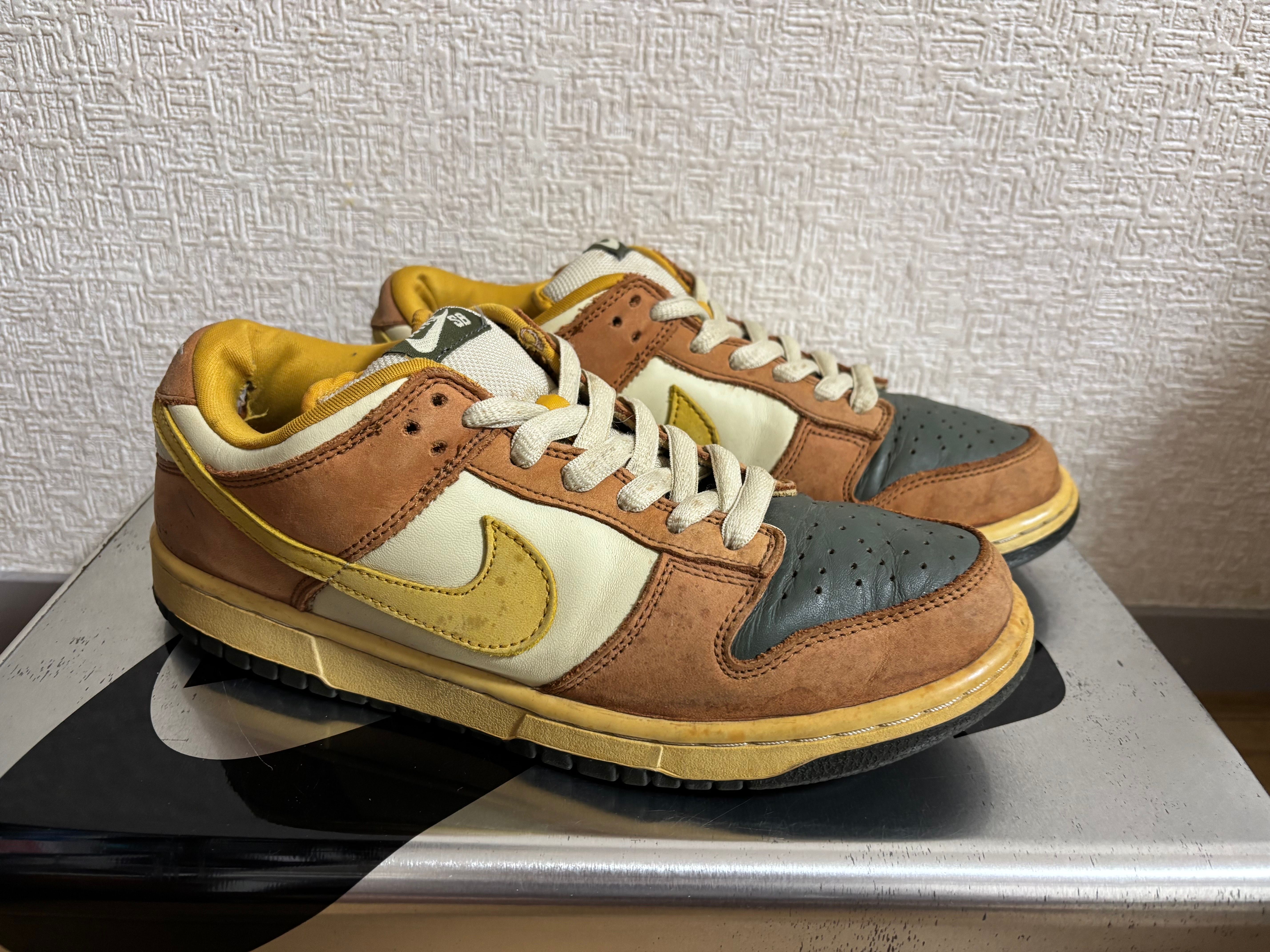 Nike Dunk SB Low Pro "Vapour/Mineral Yellow"