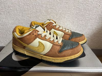 Nike Dunk SB Low Pro "Vapour/Mineral Yellow"
