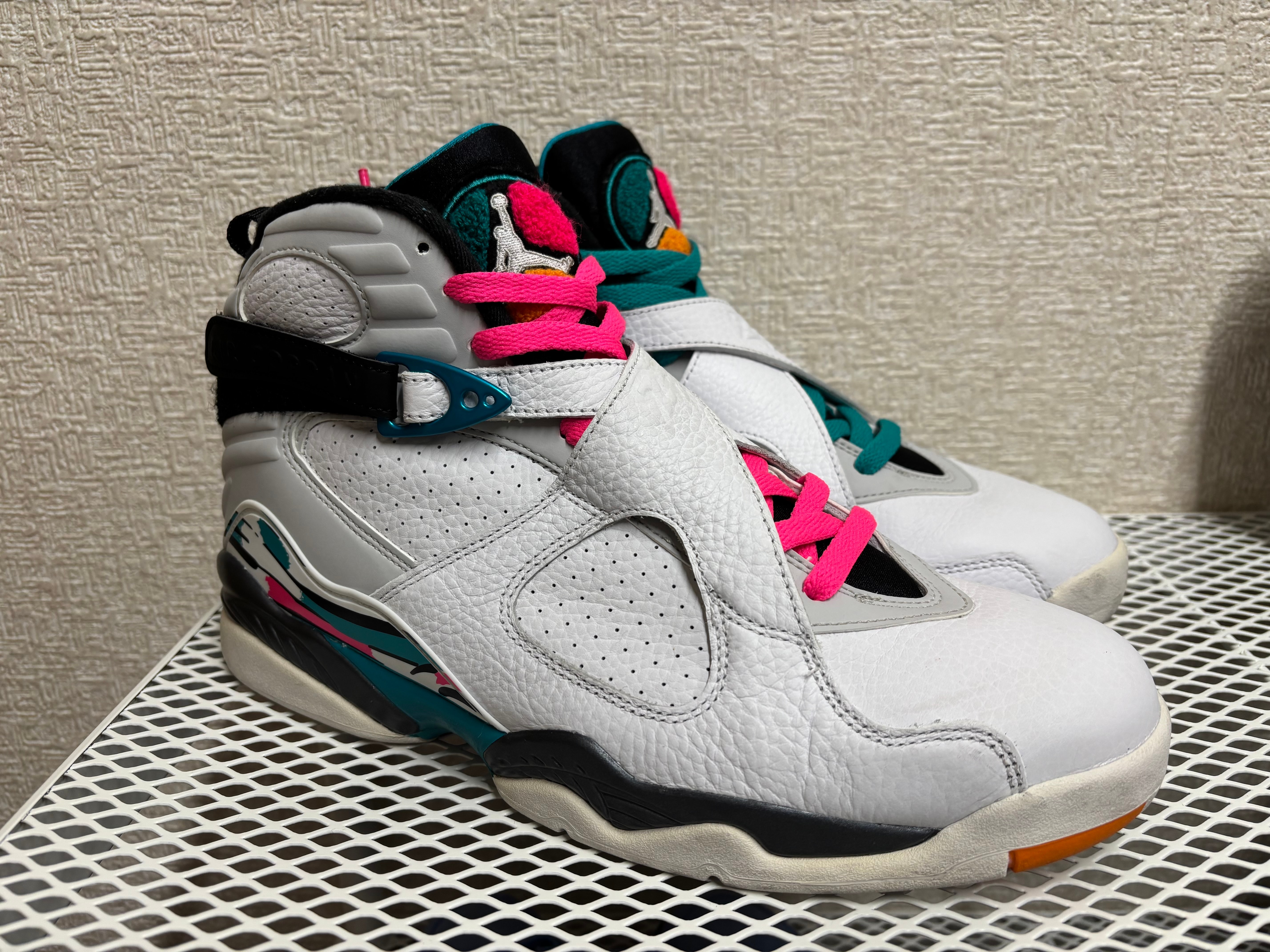 ナイキ エアジョーダン8 レトロ "サウスビーチ"