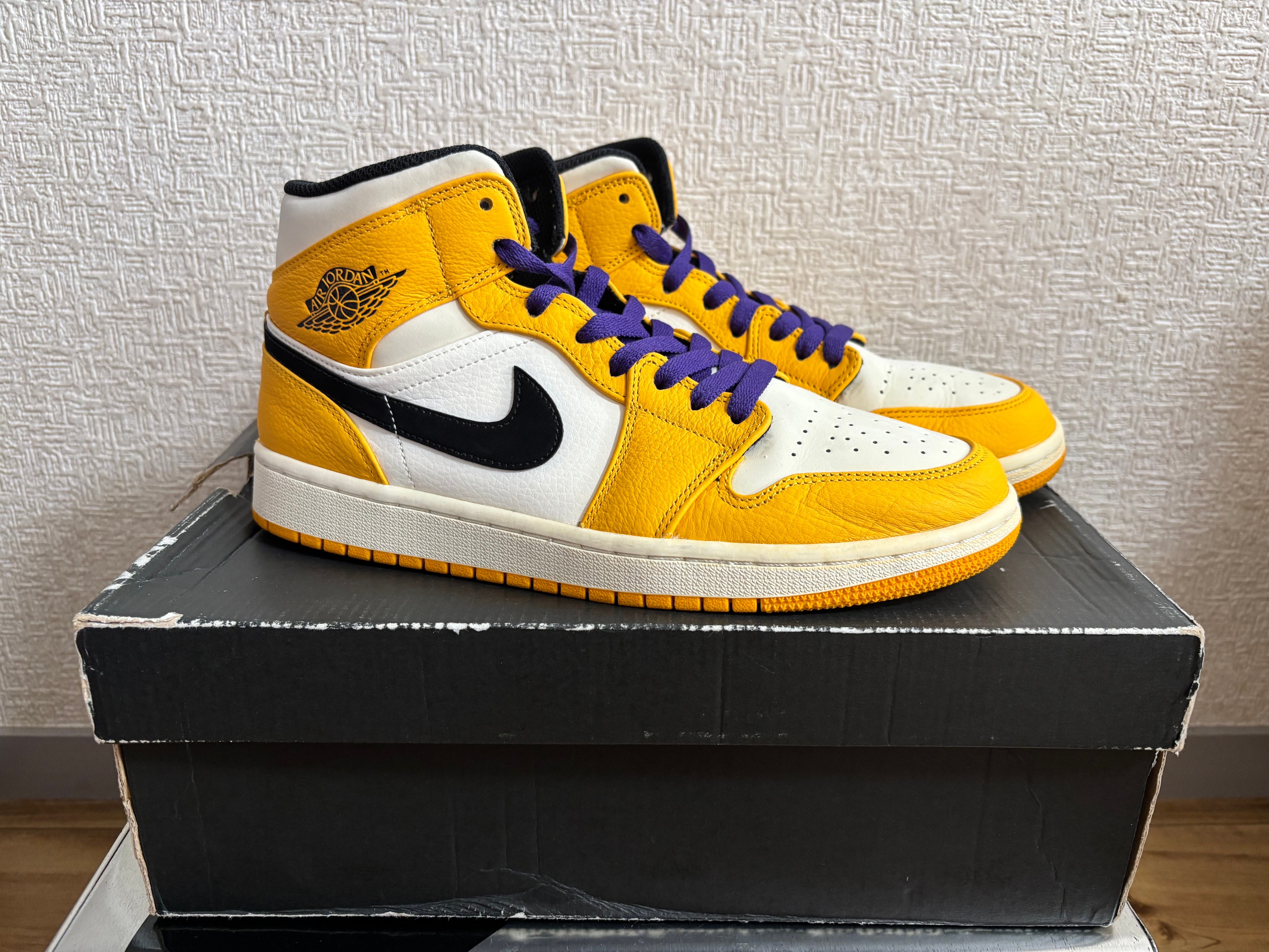Nike Air Jordan 1 Mid SE "LAKERS"