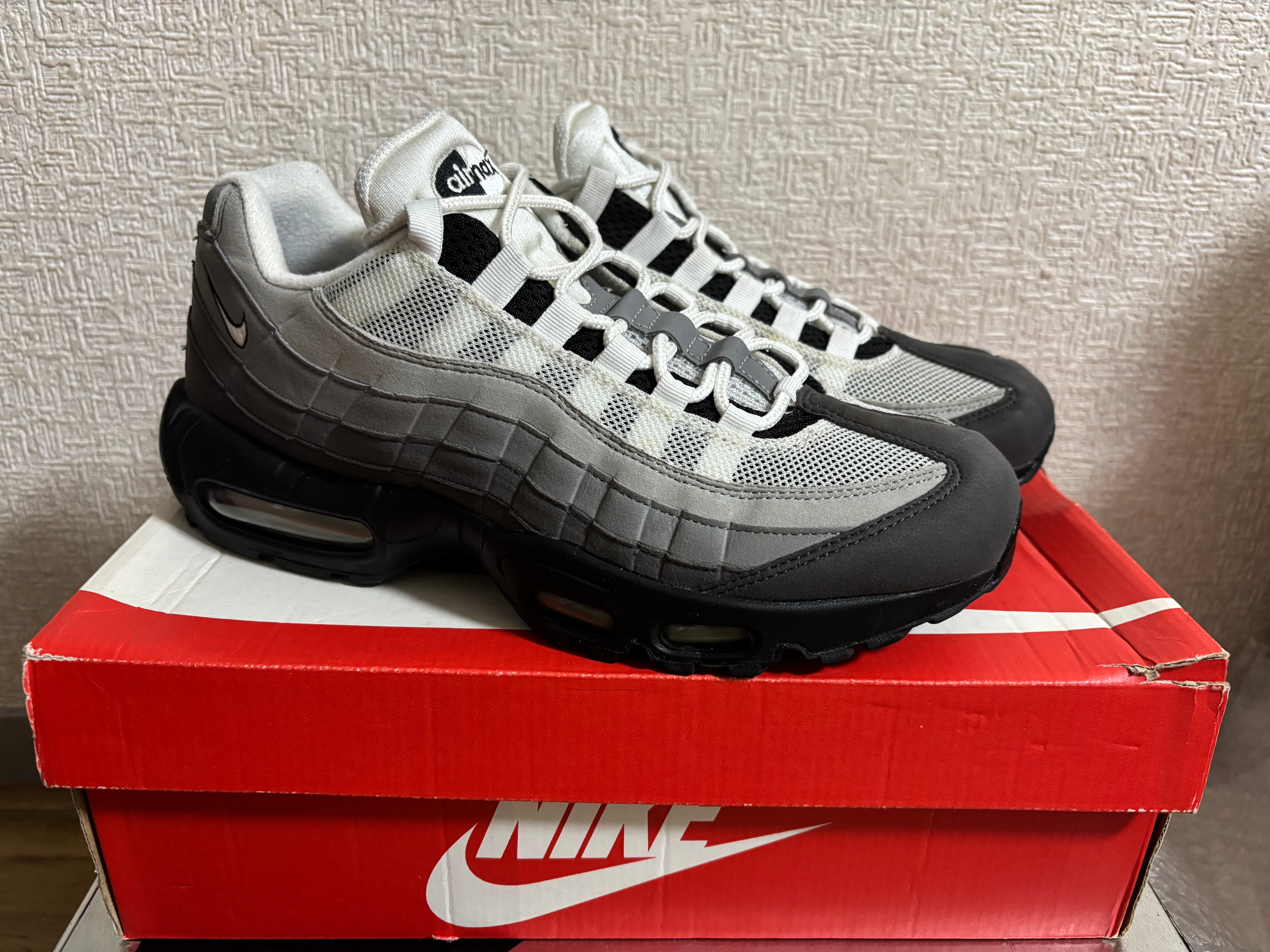 Nike Air Max 95 OG "Black/Anthracite/Granite/Whitet"