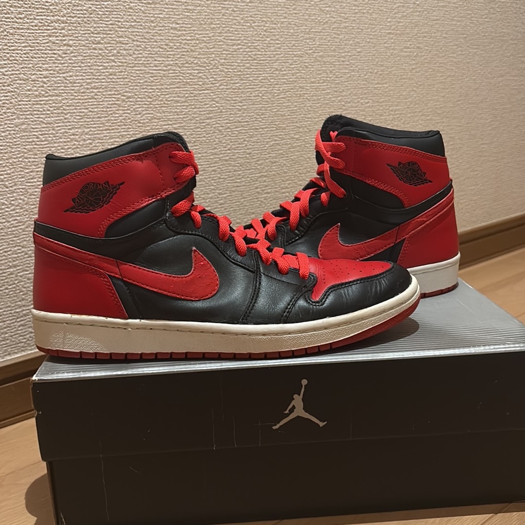 Nike Air Jordan 1 Retro High "Black Varsity Red/Bred"(2001)