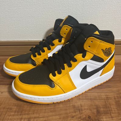 Nike Air Jordan 1 Mid "Taxi"