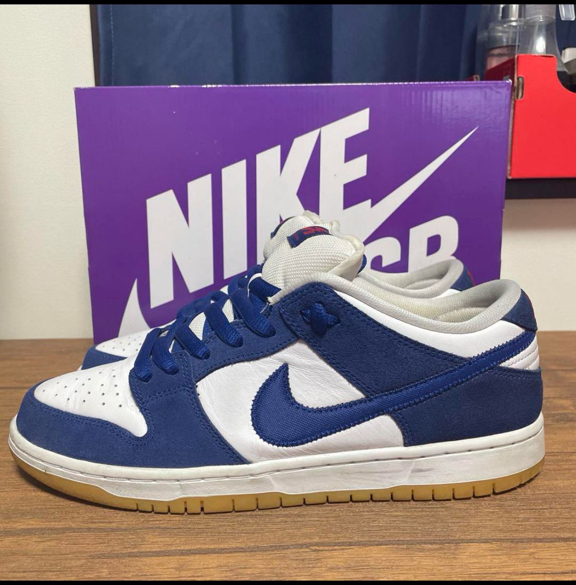 Nike SB Dunk Low "Los Angeles Dodgers/Deep Royal Blue"