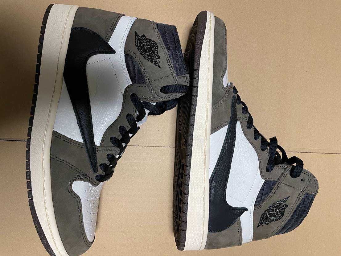 Travis Scott × Nike Air Jordan 1 Retro High OG TS SP "Sail/Dark Mocha"