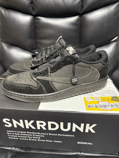Travis Scott × Nike Air Jordan 1 Low OG SP "Black Phantom"