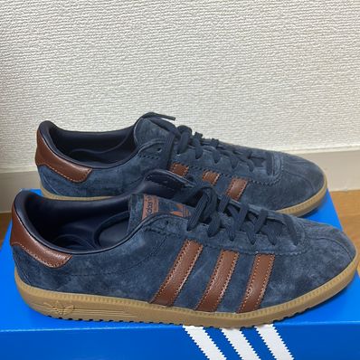adidas Bermuda "Legend Ink/Preloved Brown/Off White"