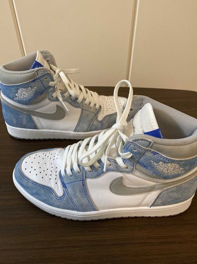 Nike Air Jordan 1 High OG "Hyper Royal"