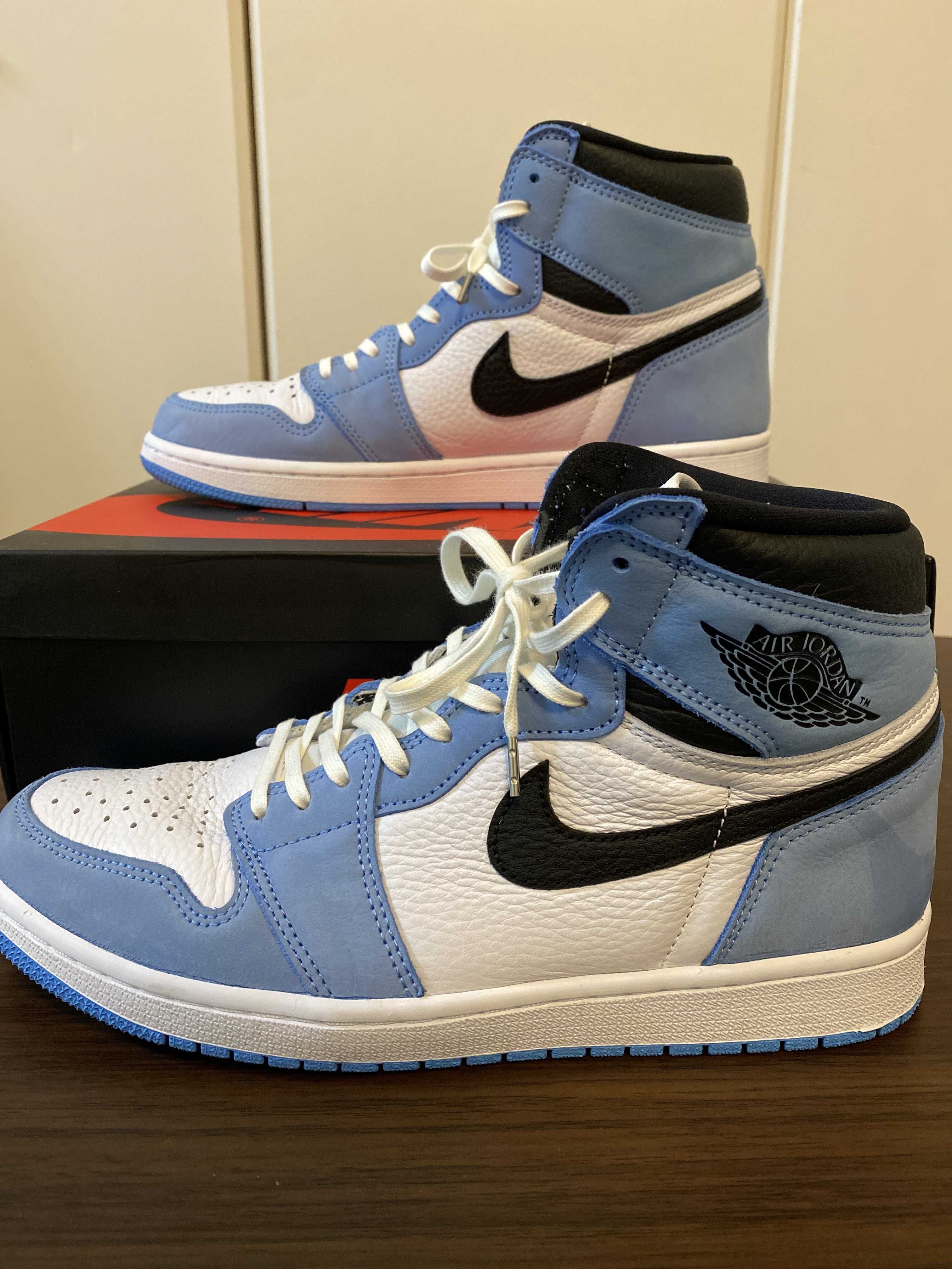 Nike Air Jordan 1 High OG "University Blue"