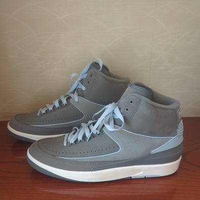 Nike Women's Air Jordan 2 Retro "Cool Grey"
