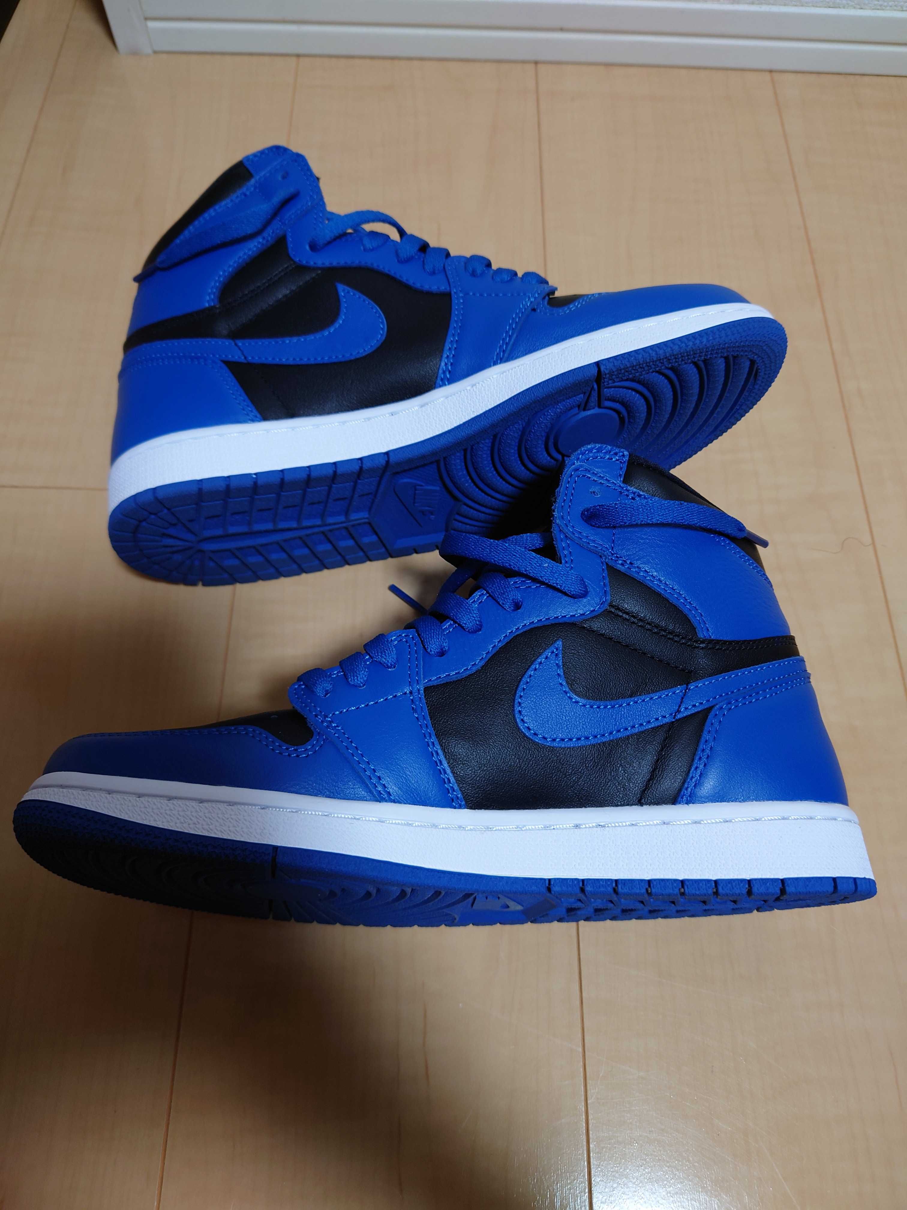 Nike Air Jordan 1 Retro High OG "Dark Marina Blue"