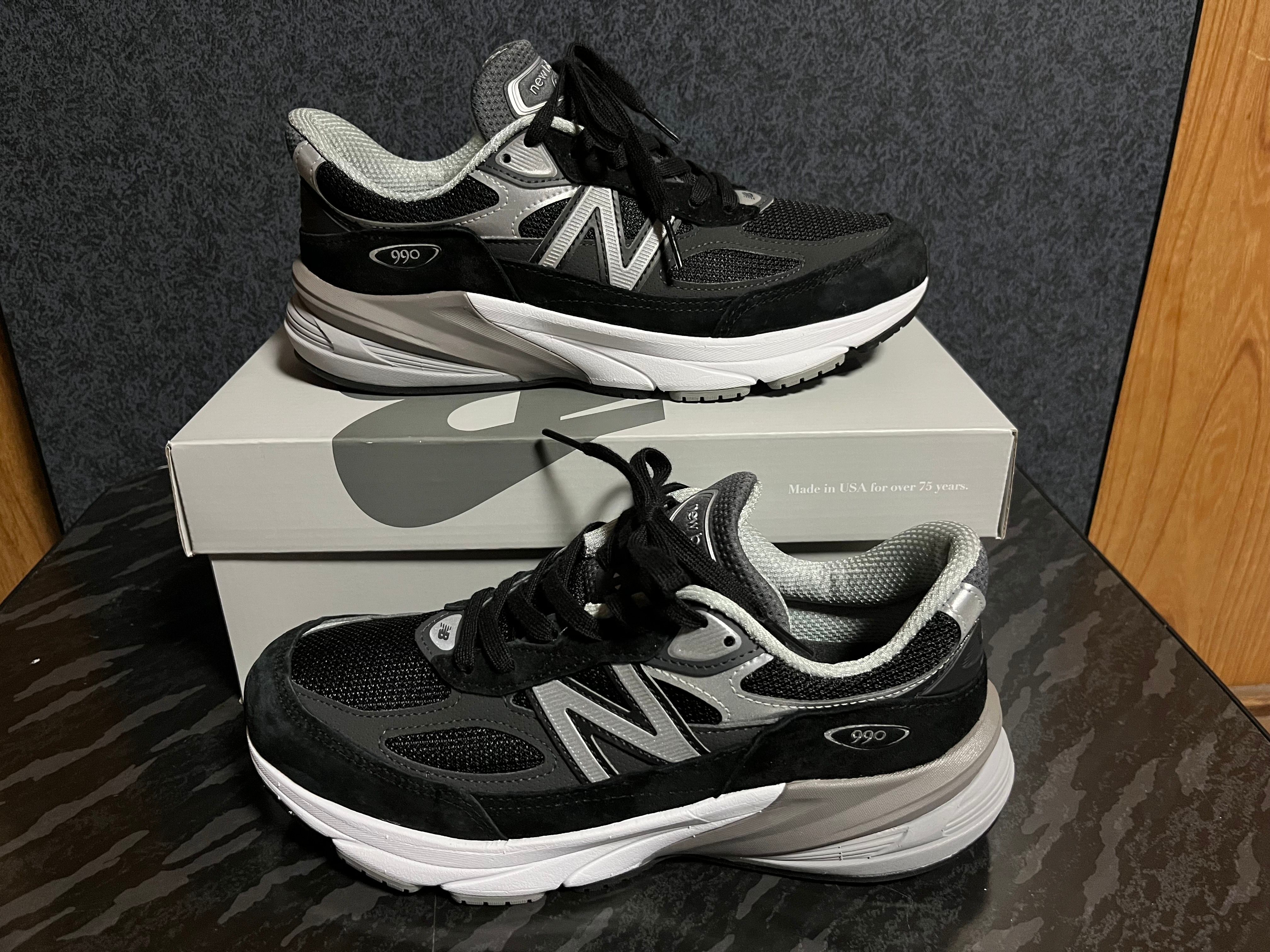 New Balance 990V6 "Black" (Heel NB Logo)