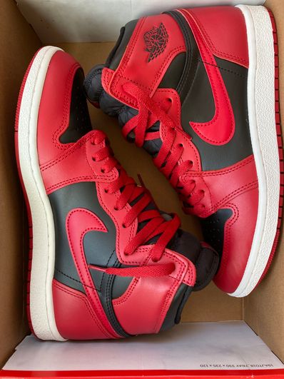 Nike Air Jordan 1 High ’85 "Varsity Red"