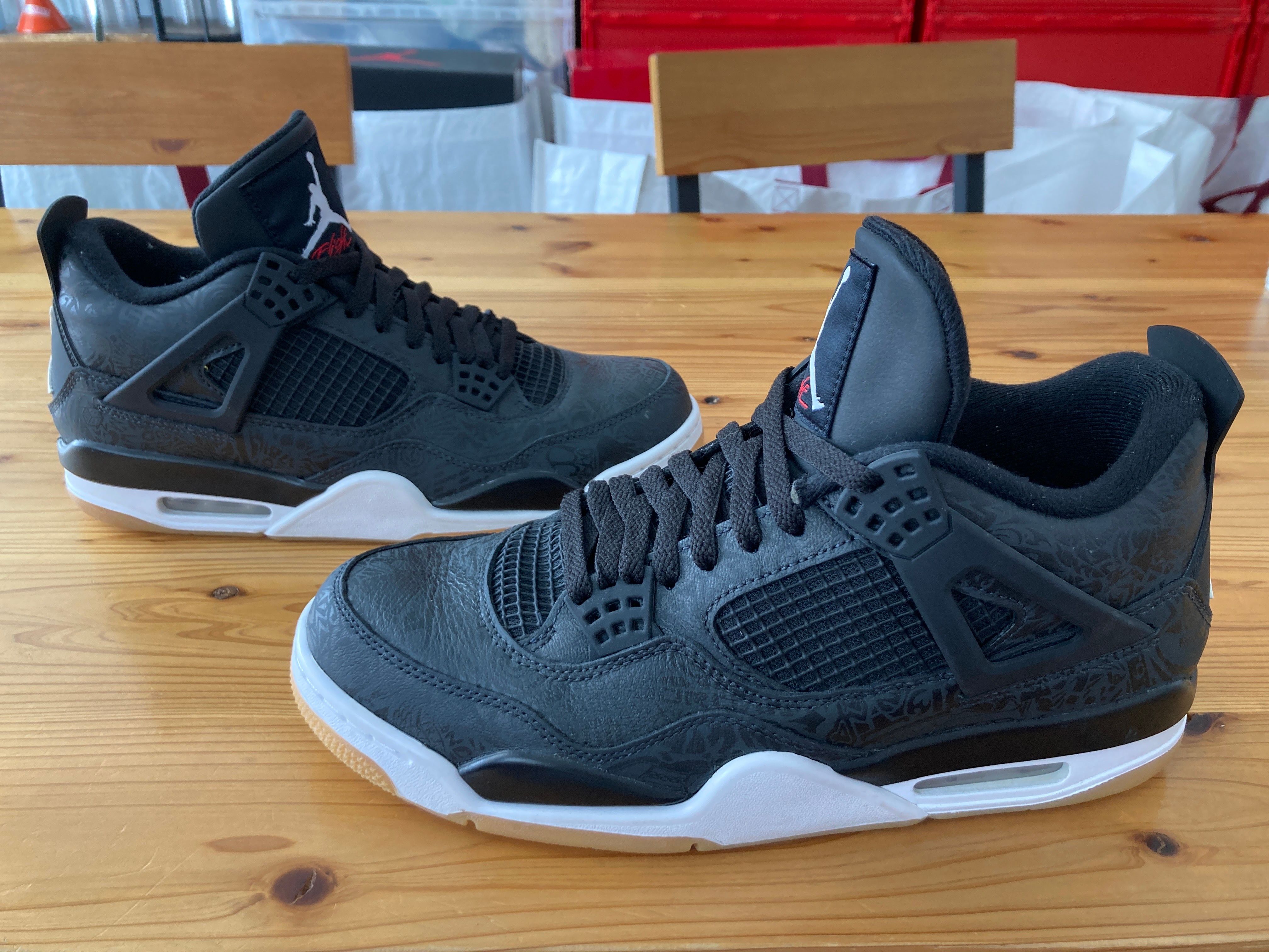 Nike Air Jordan 4 Retro "Laser Black/Gum"