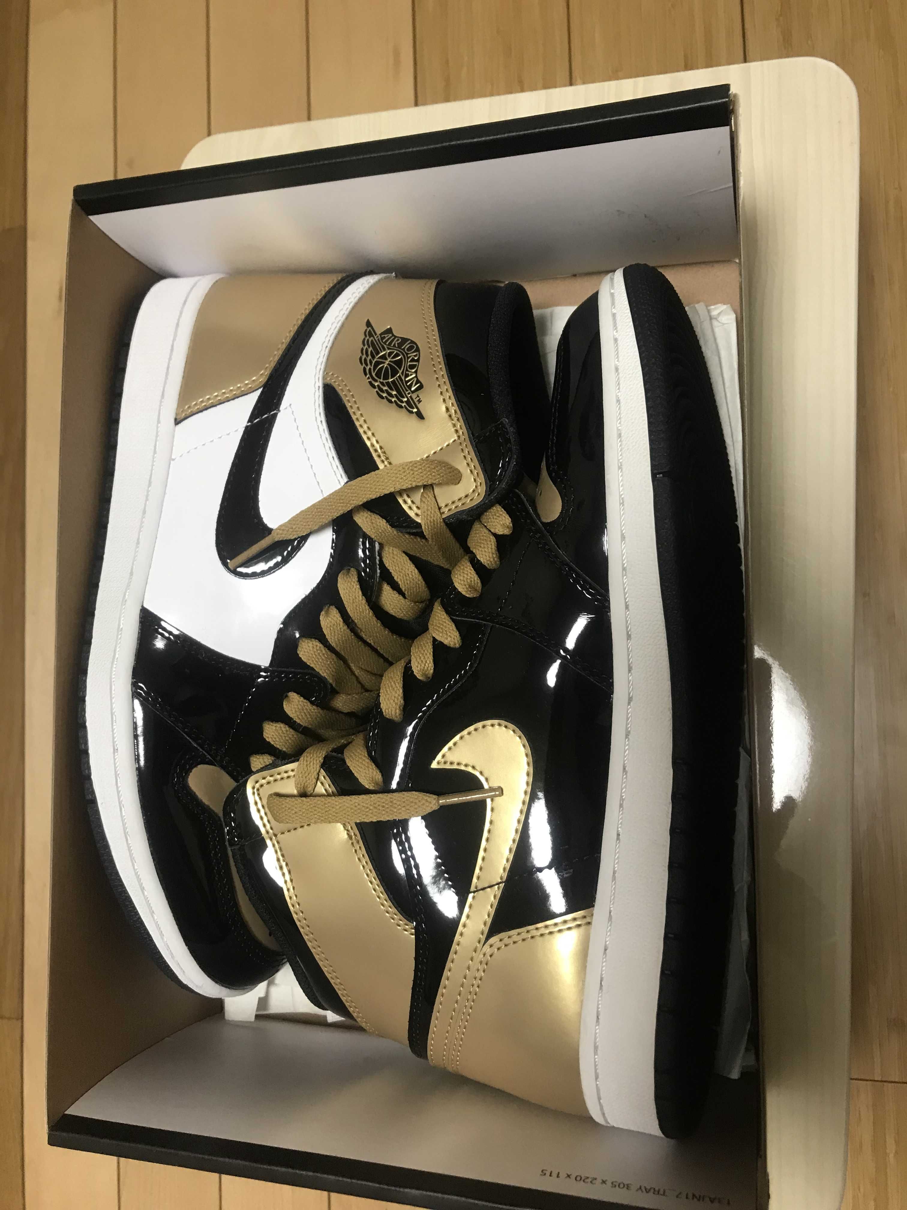 Nike Air Jordan 1 Retro High OG NRG "Gold Toe"