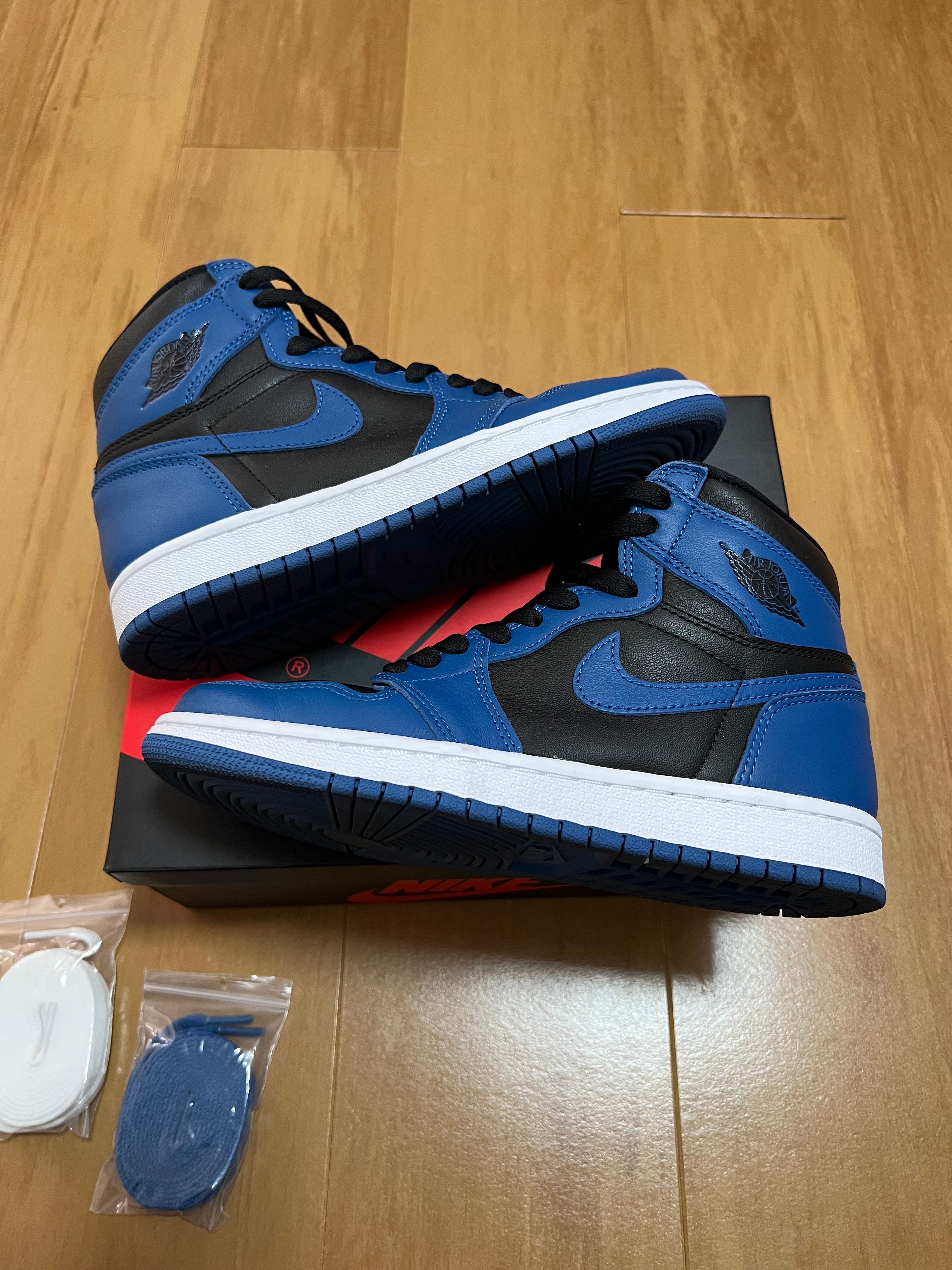 Nike Air Jordan 1 Retro High OG "Dark Marina Blue"