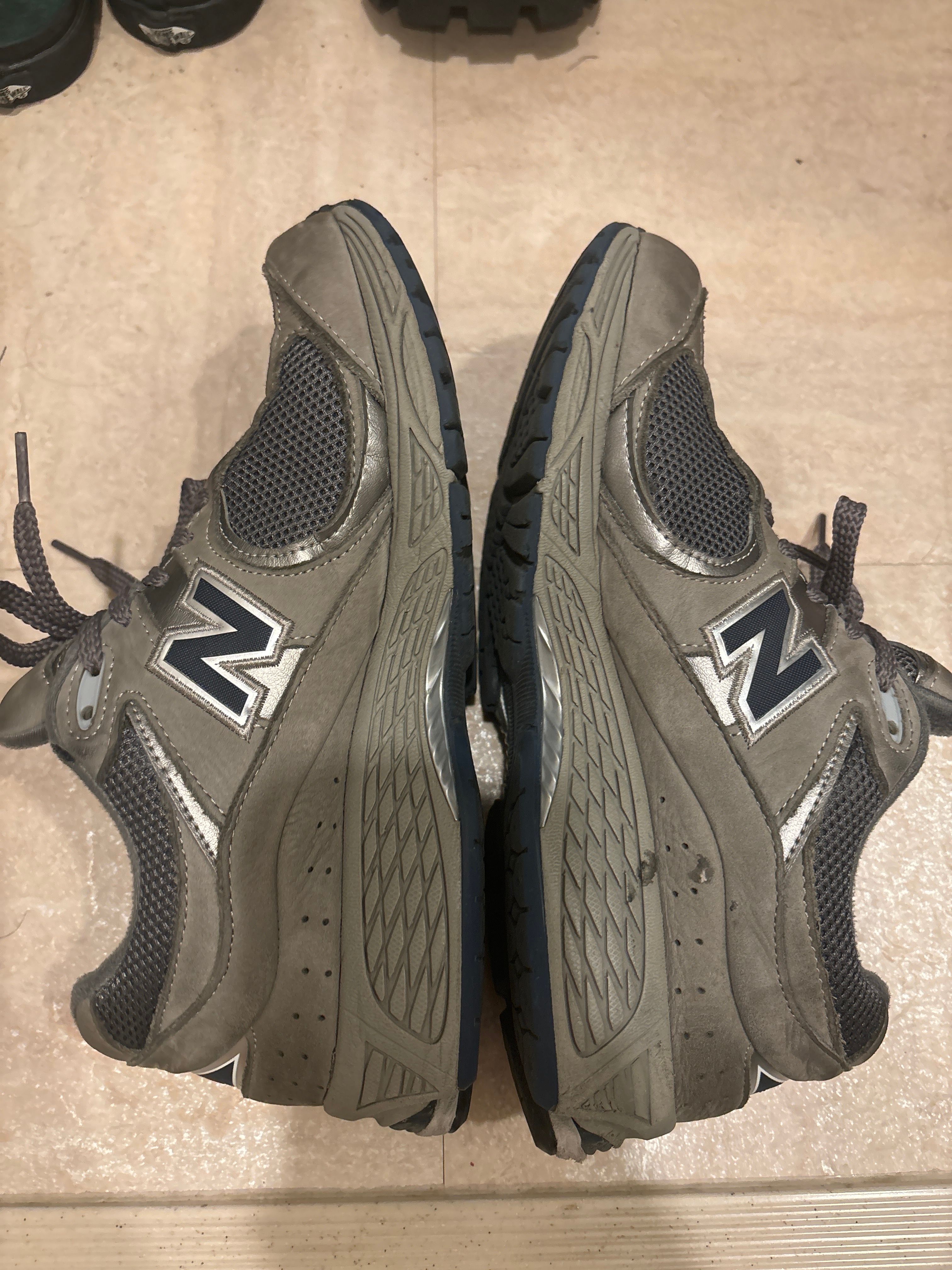 New Balance 2002R "Gray"