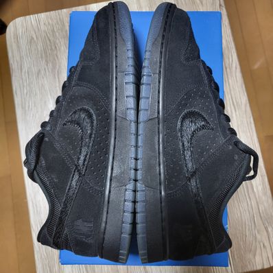 UNDEFEATED × Nike Dunk Low SP "5 ON IT"