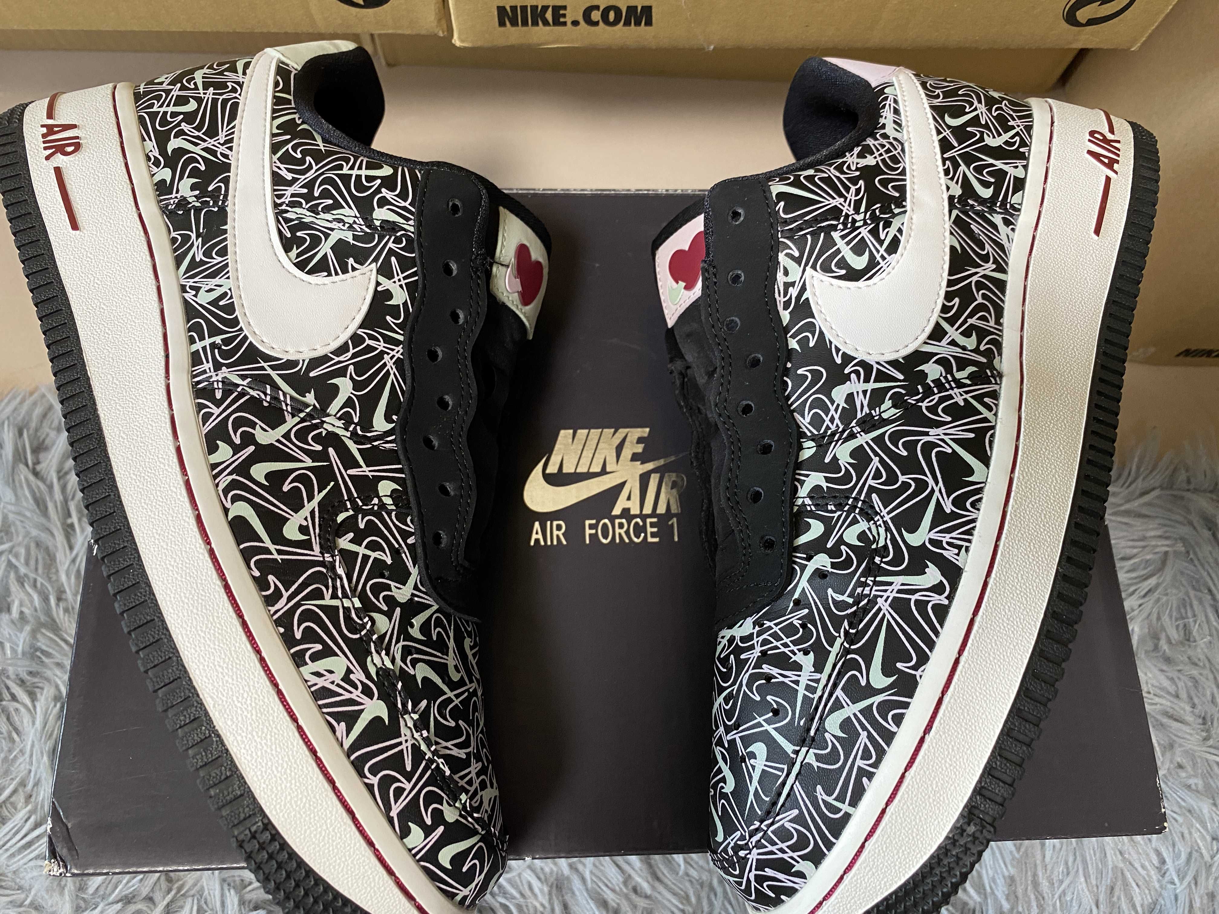 Nike Women's Air Force 1 Low '07 SE PRM "Valentines day"