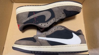 Travis Scott × Nike Air Jordan 1 Low OG SP-T "Black/Dark Mocha"