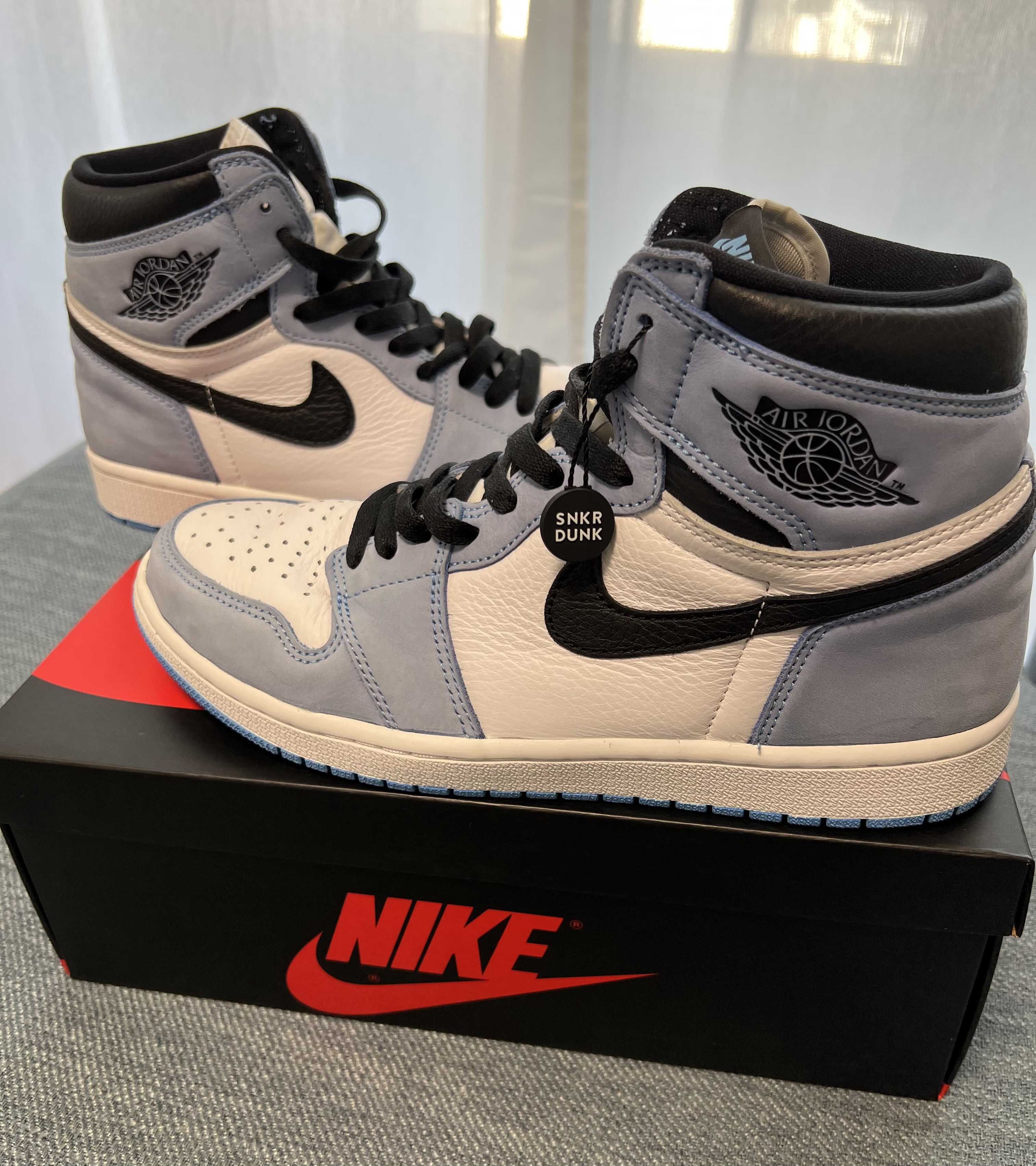 Nike Air Jordan 1 High OG "University Blue"