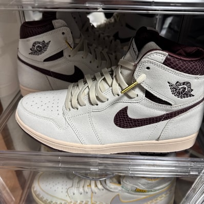 A Ma Maniere × Nike Air Jordan 1 Retro High OG "Sail and Burgundy"