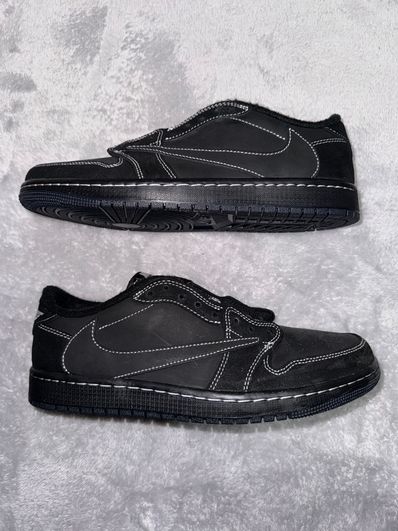 Travis Scott × Nike Air Jordan 1 Low OG SP "Black Phantom"