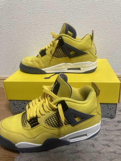 Nike Air Jordan 4 "Tour Yellow"