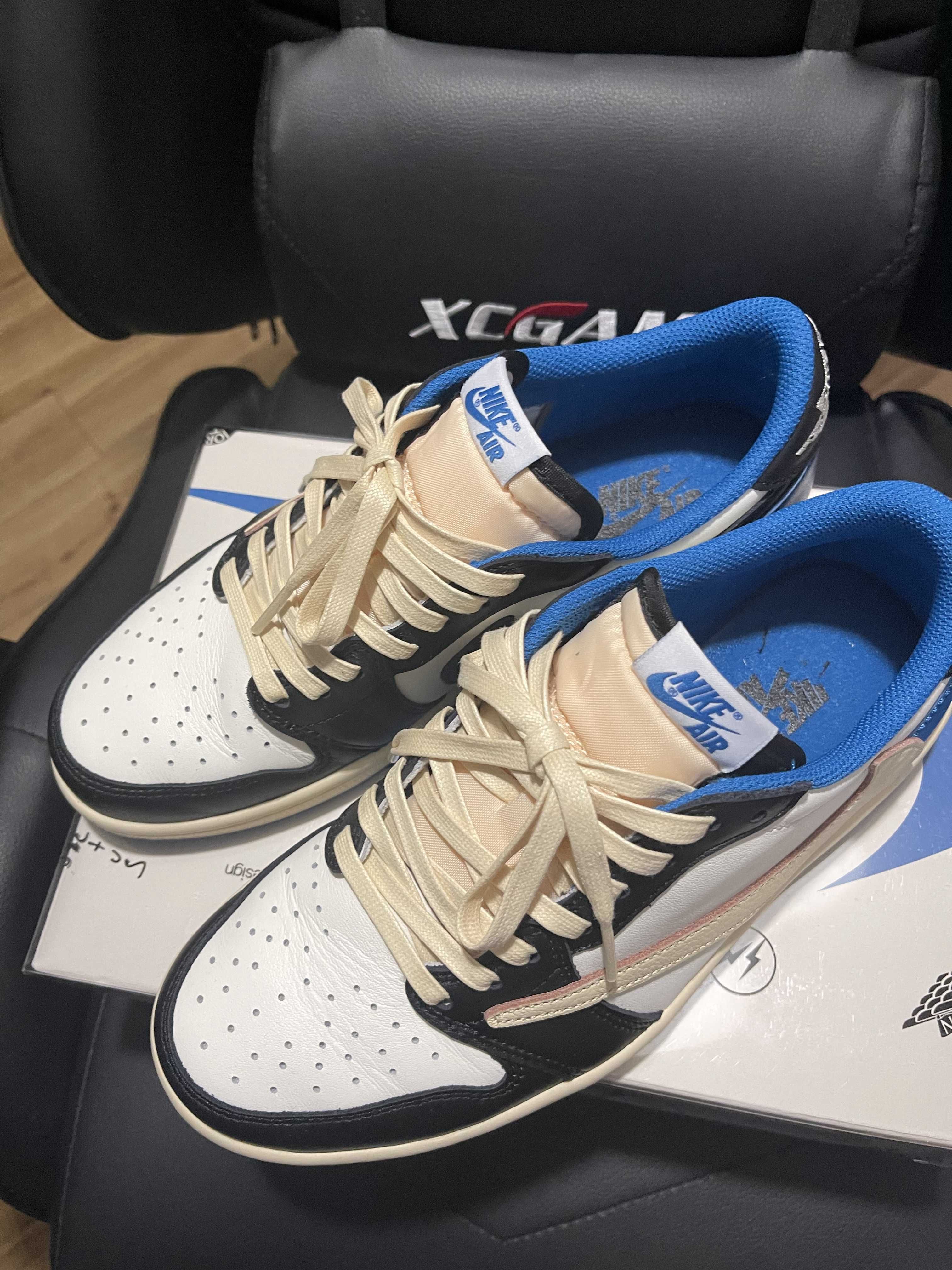 Travis Scott × fragment design × Nike Air Jordan 1 Low OG SP "Military Blue"