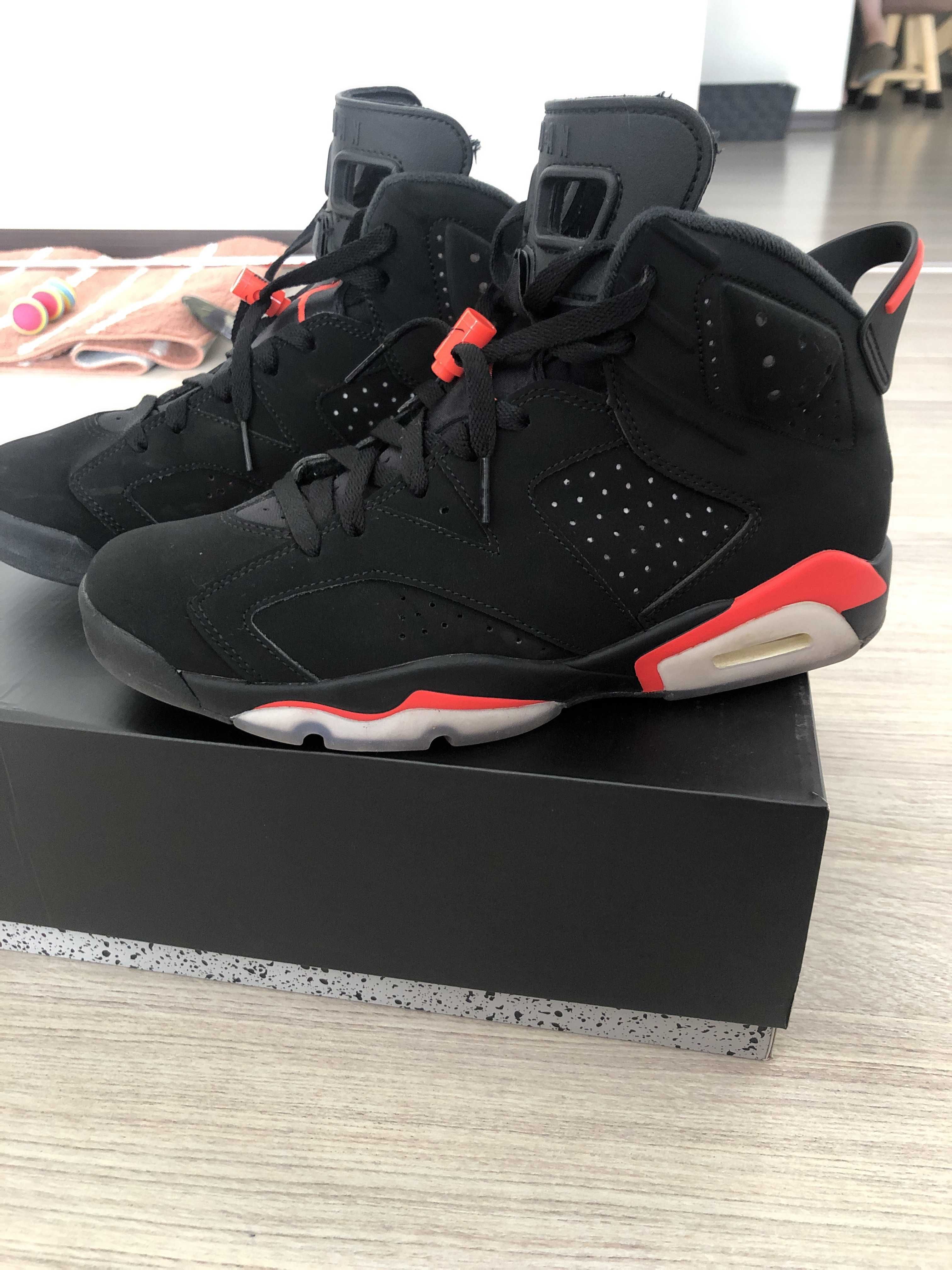 Nike Air Jordan 6 Retro OG "Black/Infrared"
