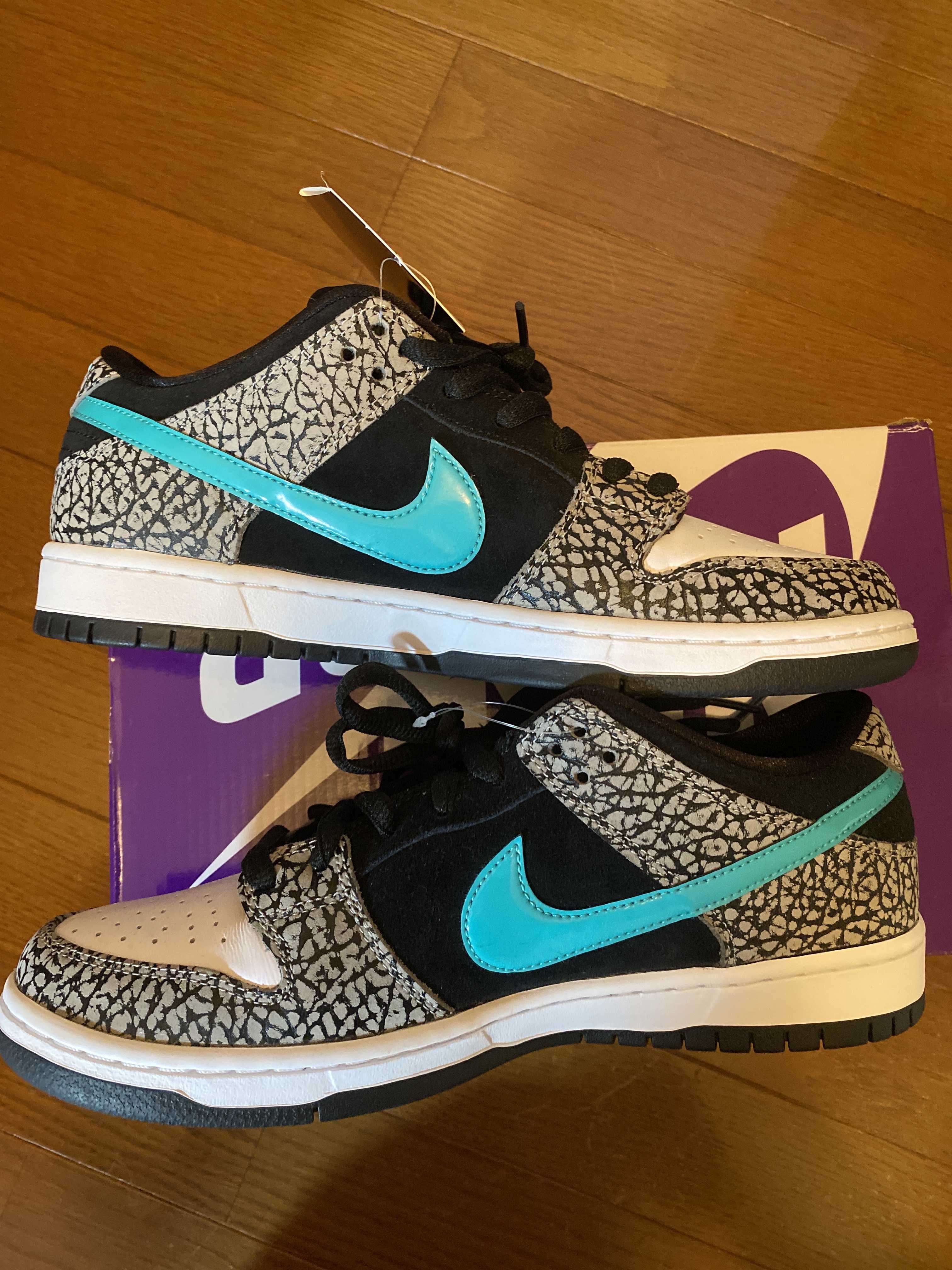 Nike SB Dunk Low "Elephant/Safari"