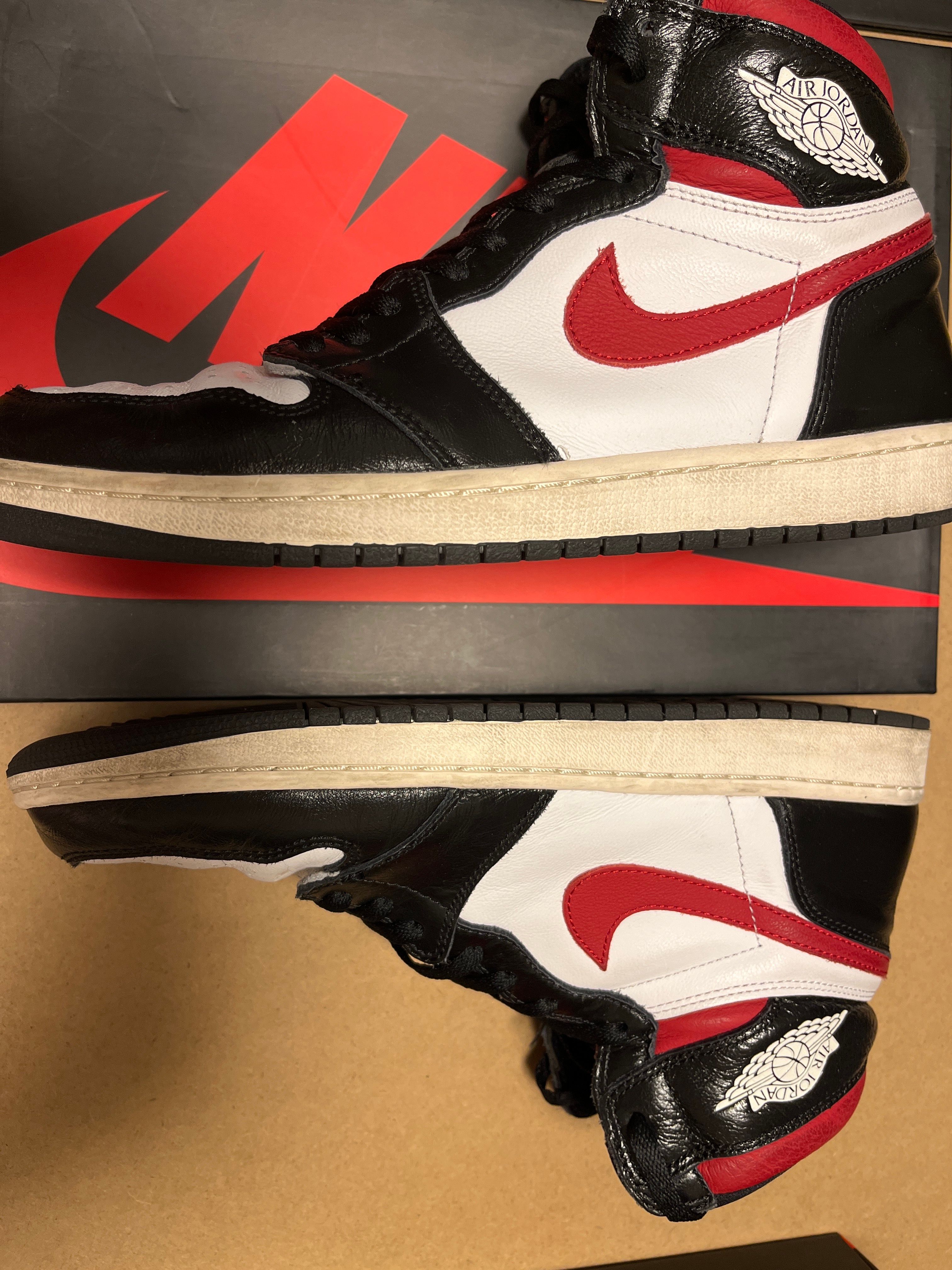 Nike Air Jordan 1 Retro High "Black/White/Sail/Gym Red"