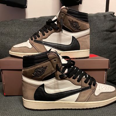 Travis Scott × Nike Air Jordan 1 Retro High OG TS SP "Sail/Dark Mocha"