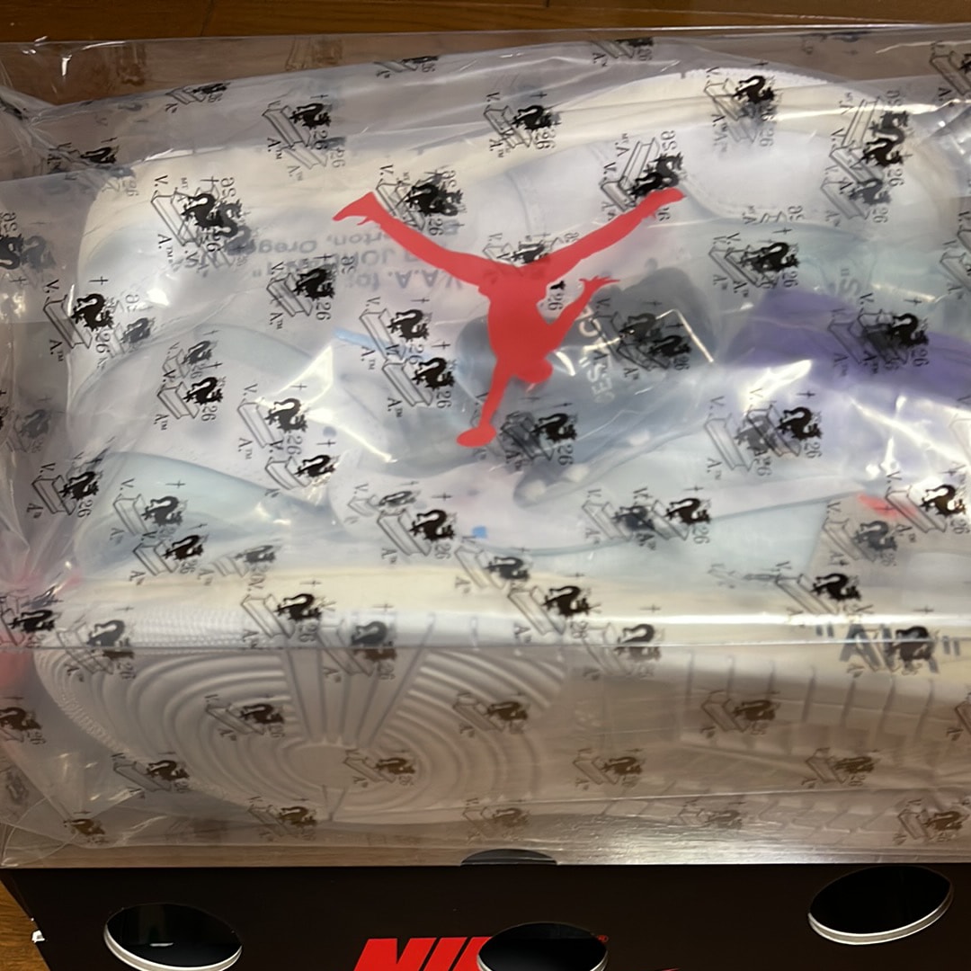 Virgil Abloh Archive (V.A.A.) × Nike Air Jordan 1 Retro High OG "Alaska"