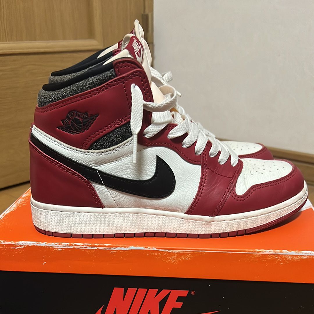 Nike GS Air Jordan 1 High OG "Lost & Found/Chicago"