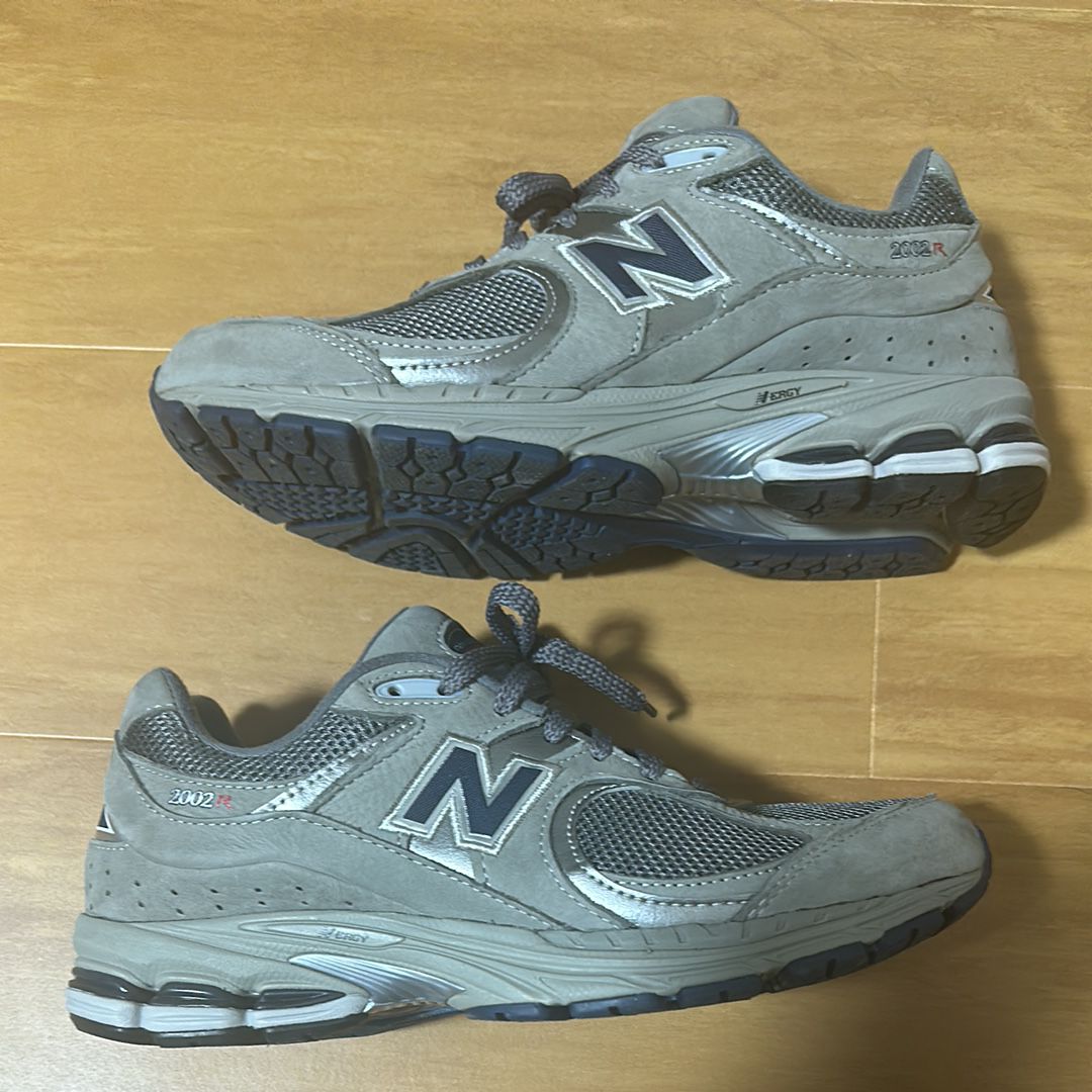 New Balance 2002R "Gray"