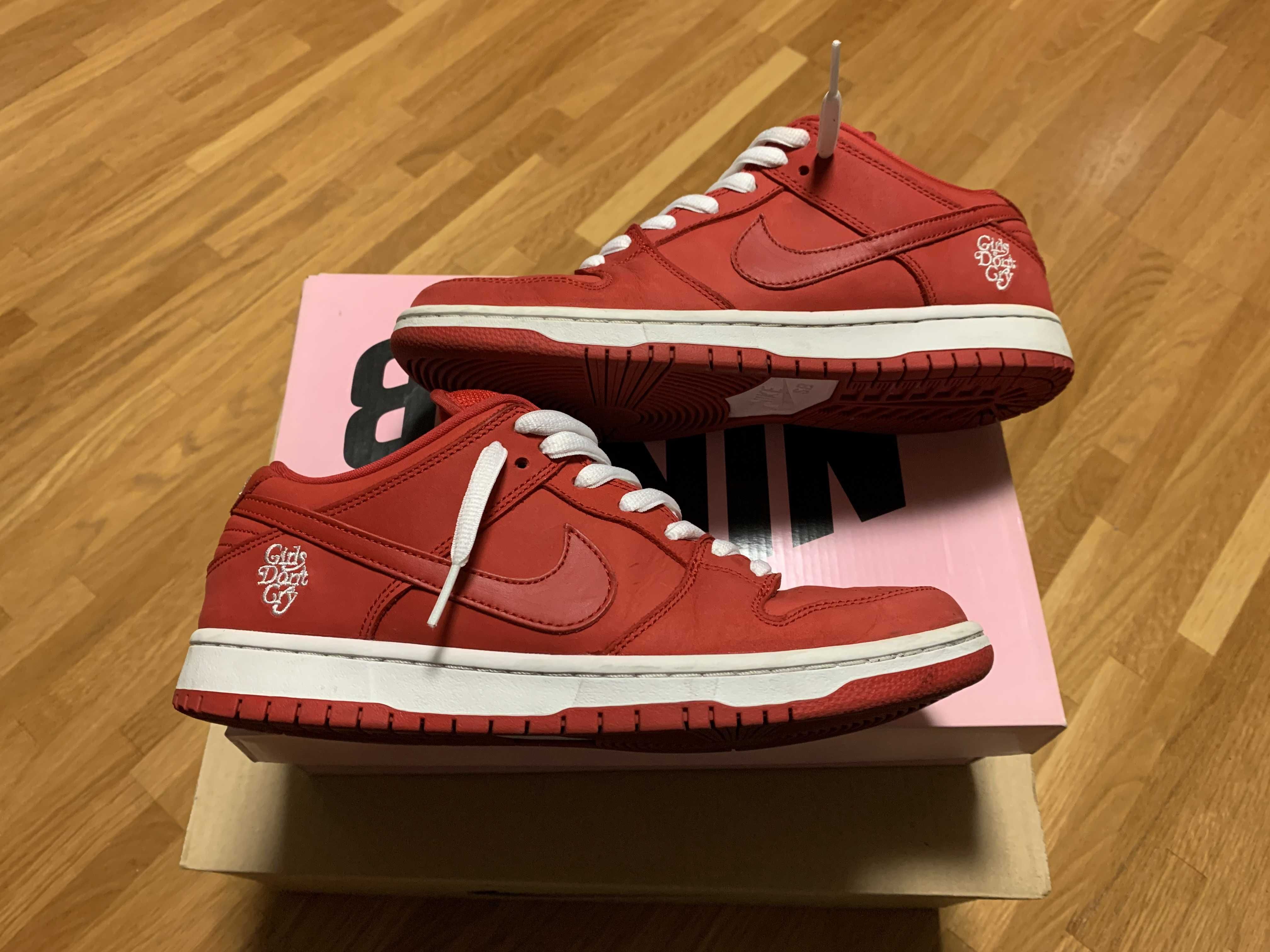 Girls Don't Cry × Nike SB Dunk Low Pro QS "Red" / VERDY