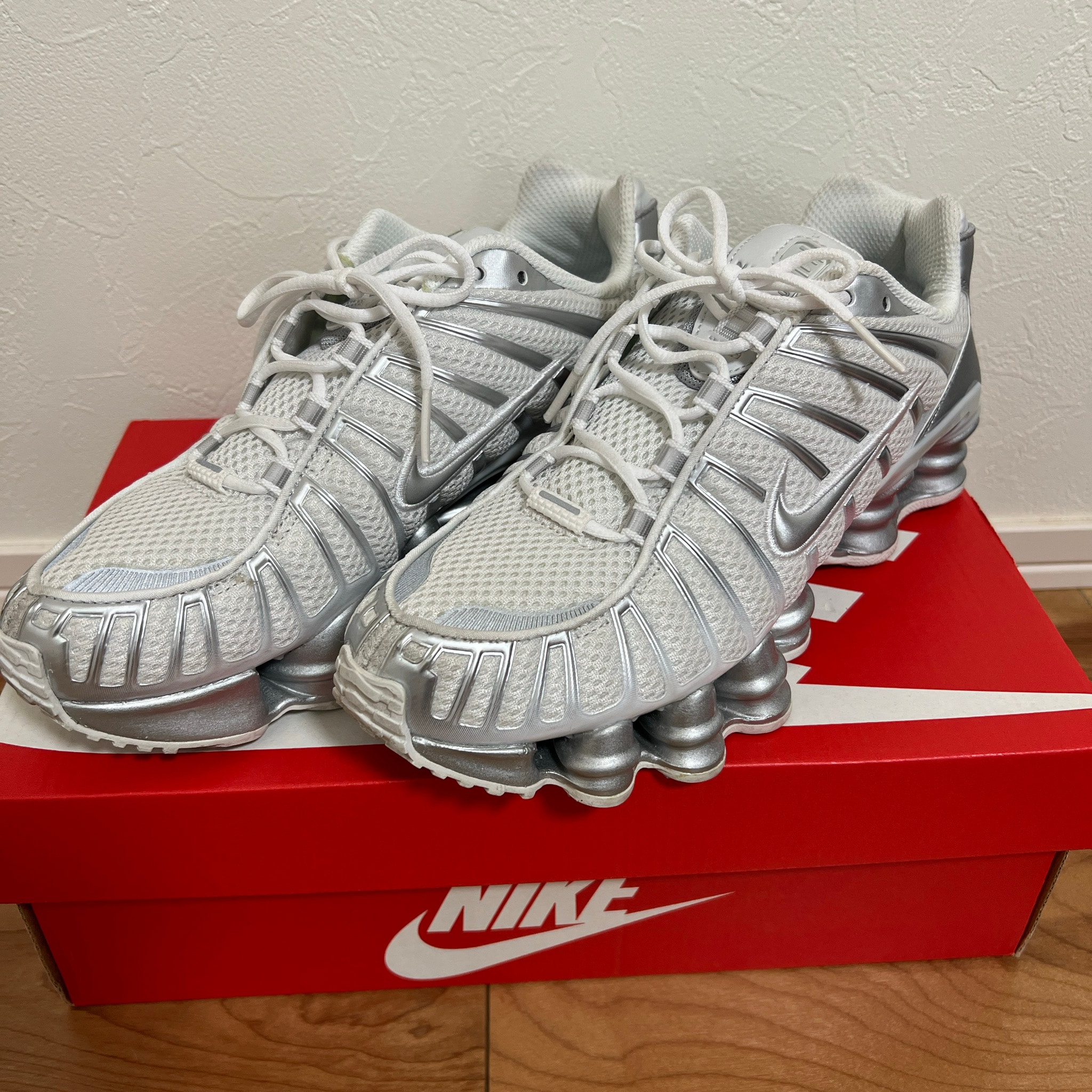 Nike Women's Shox TL "Metallic Silver"