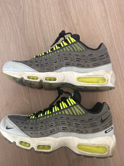Kim Jones × Nike Air Max 95 "Black/Volt"