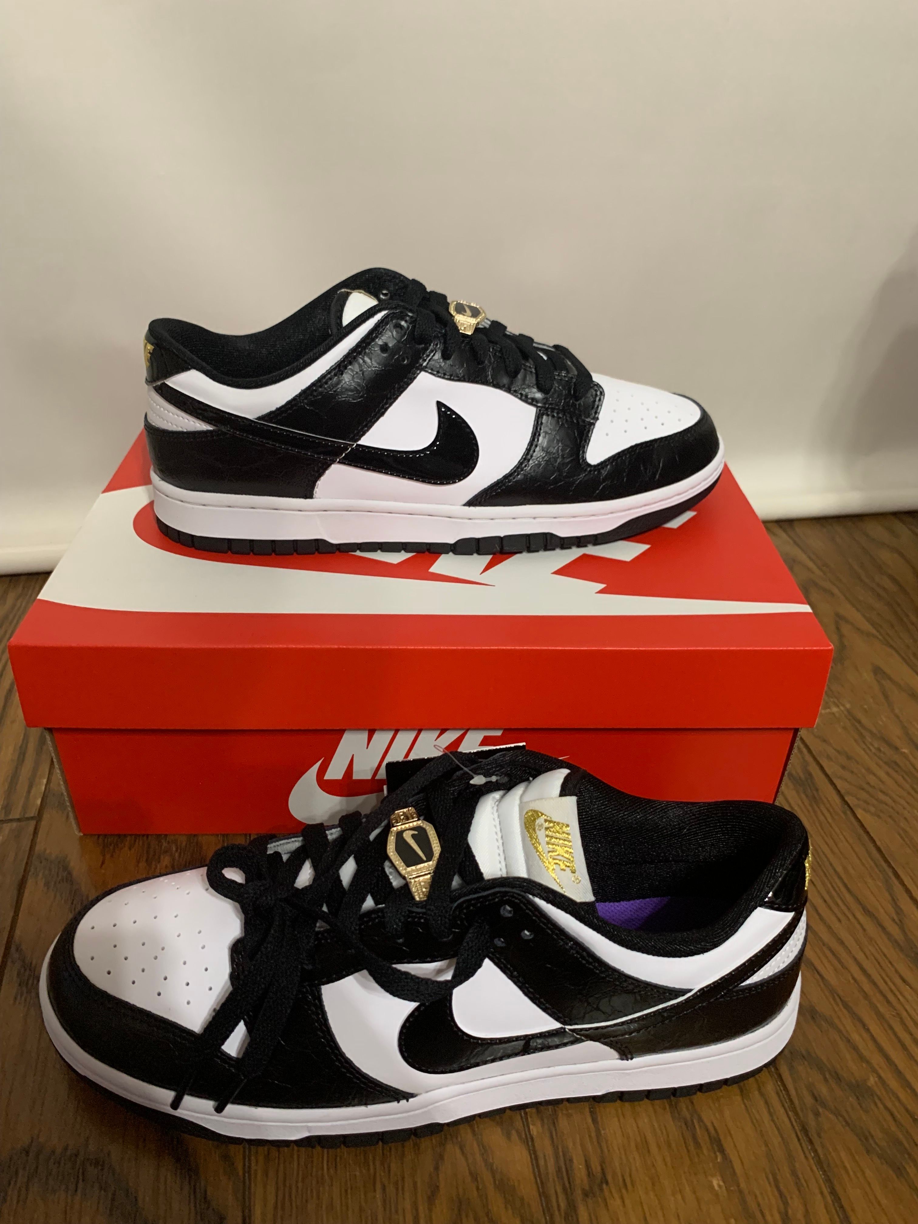 Nike Dunk Low Retro SE "World Champ/Black and White"