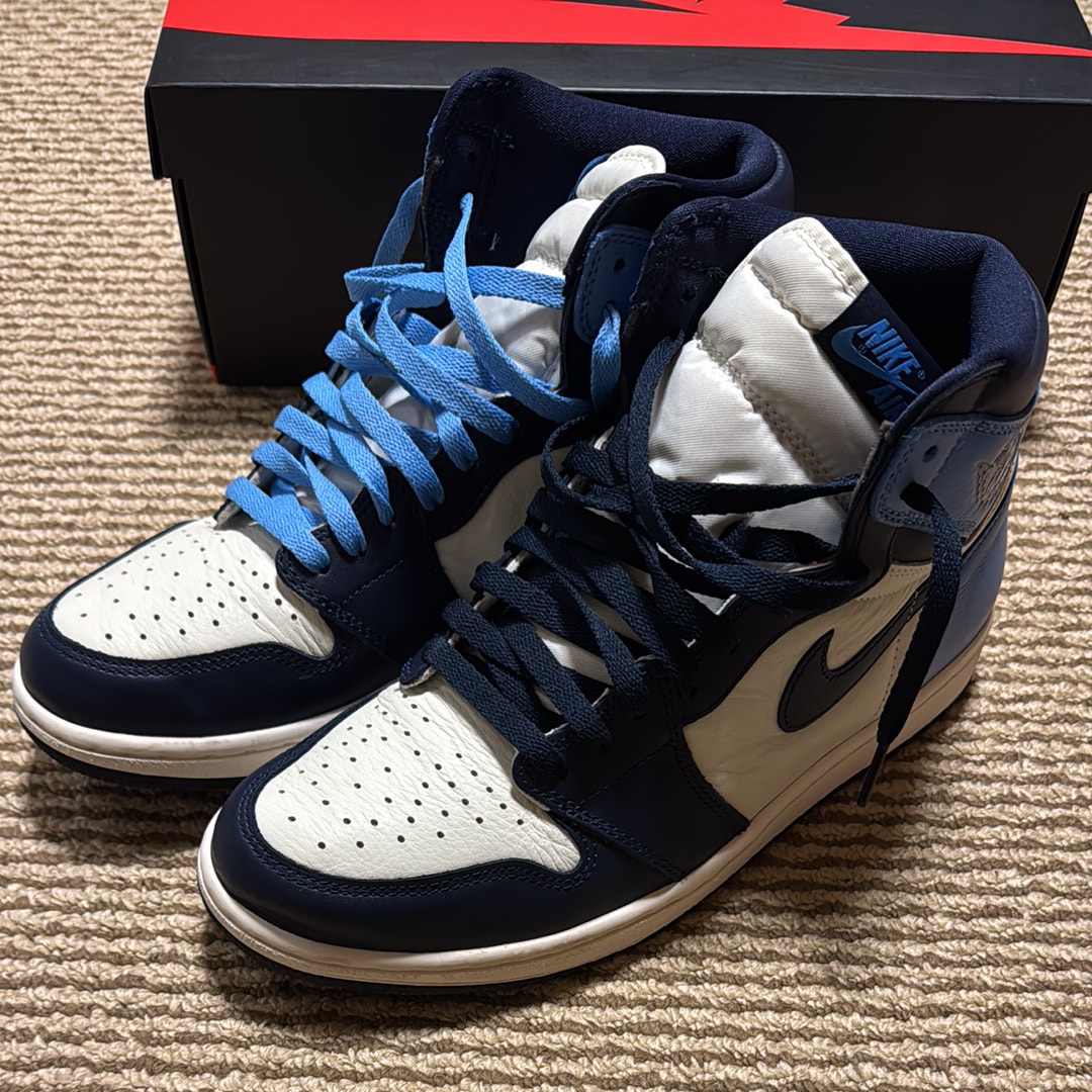 Nike Air Jordan 1 Retro High OG "Obsidian/University Blue"