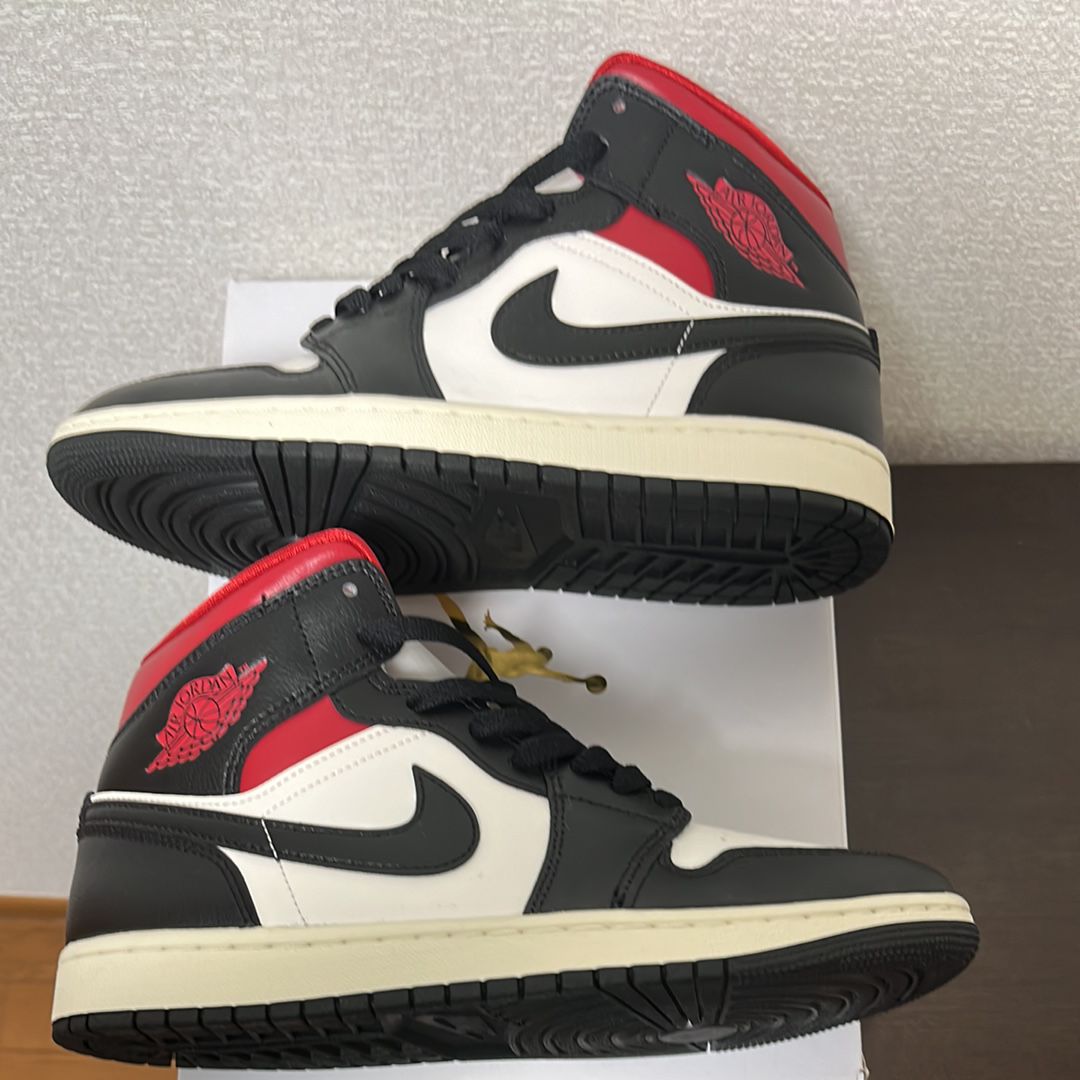 Nike Women's Air Jordan 1 Mid "Black/Gym Red"