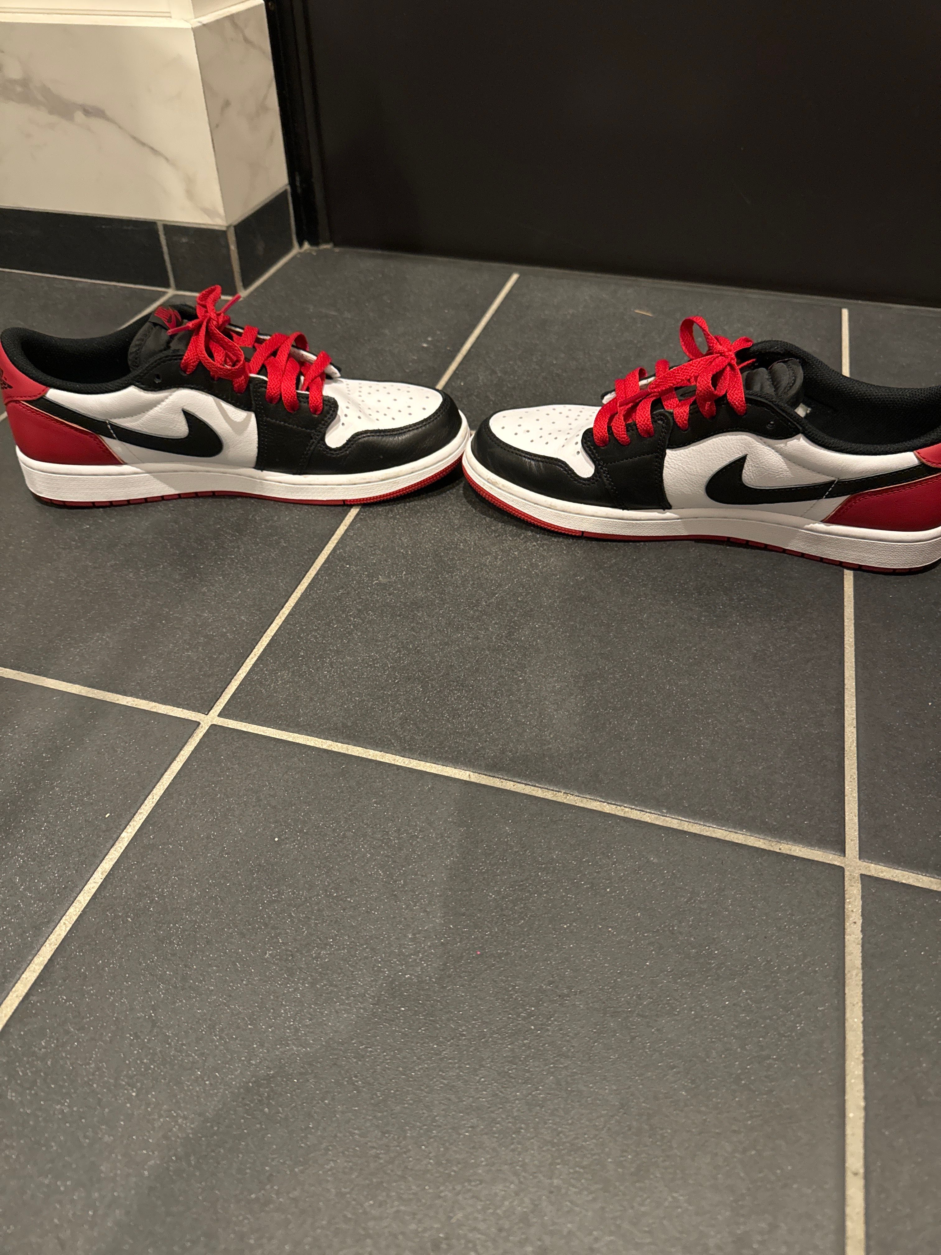 Nike Air Jordan 1 Retro Low OG "Black Toe"