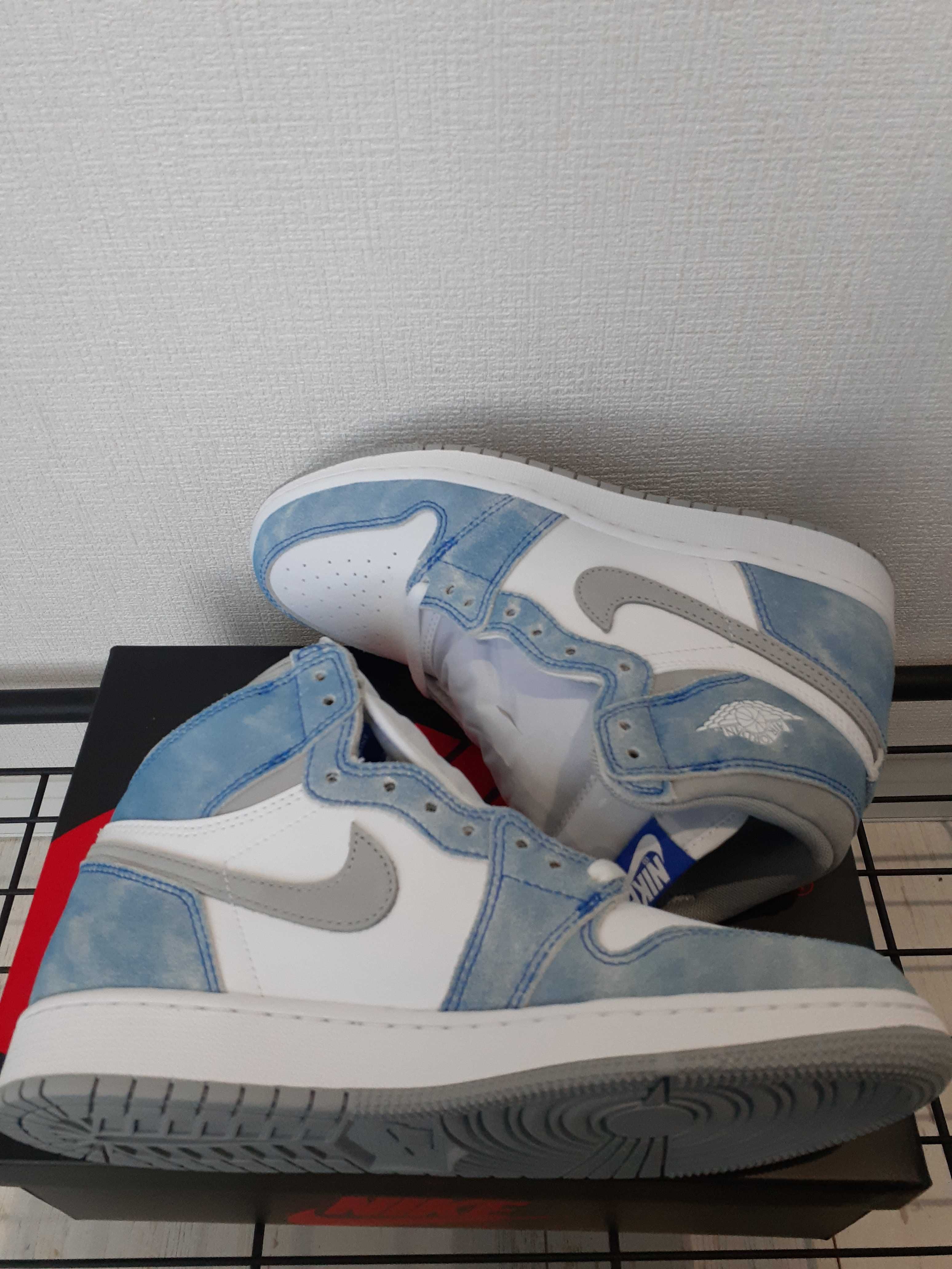 Nike GS Air Jordan 1 High OG "Hyper Royal"