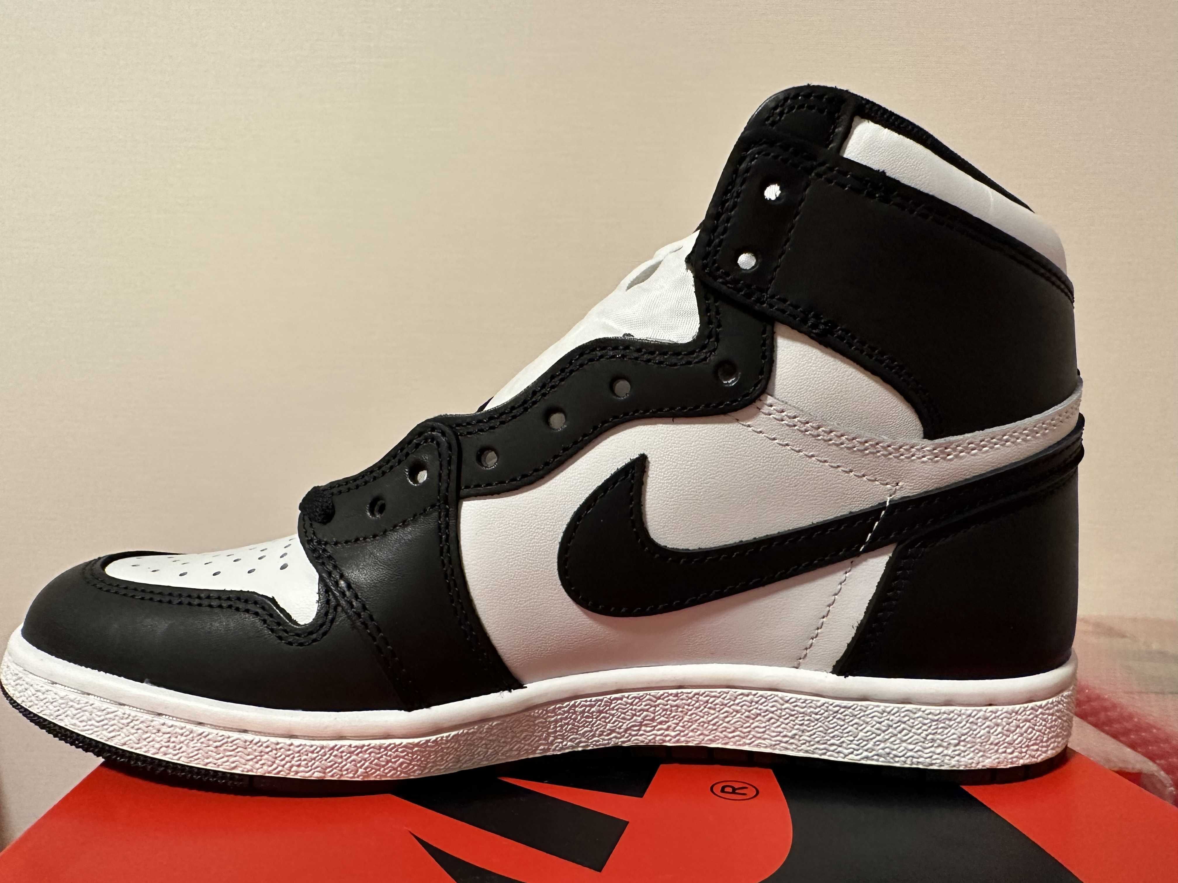 Nike Air Jordan 1 High '85 "Black/White"