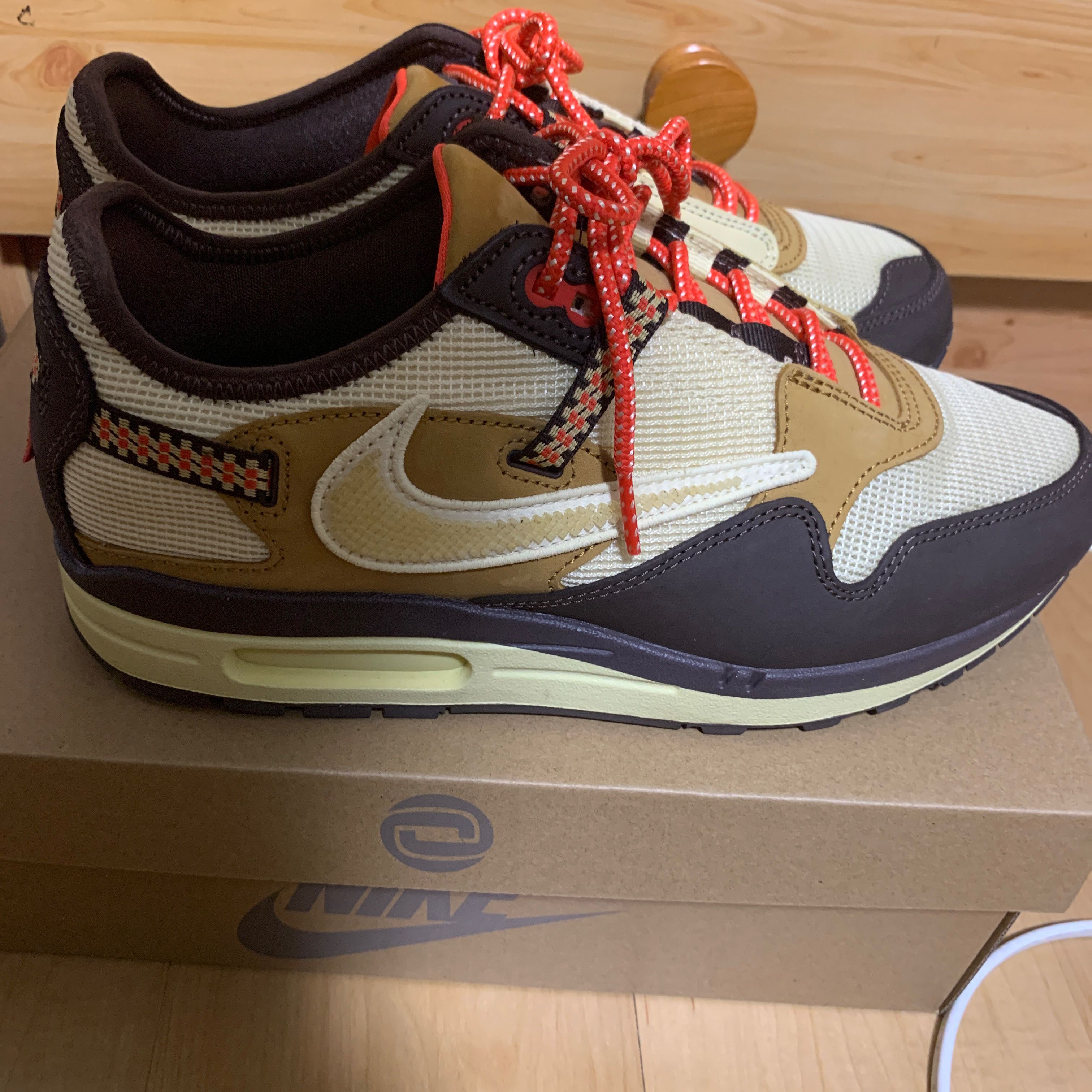 Travis Scott × Nike Air Max 1 "CACT.US Brown"