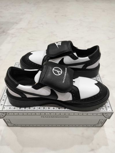 PEACEMINUSONE × Nike Kwondo 1 "Black and White" / G-DRAGON