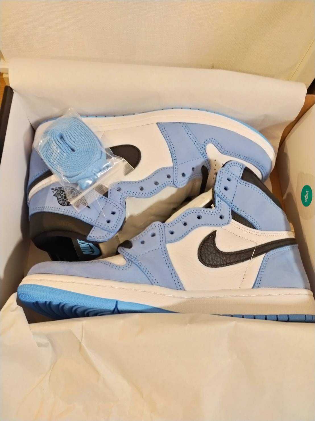 Nike Air Jordan 1 High OG "University Blue"