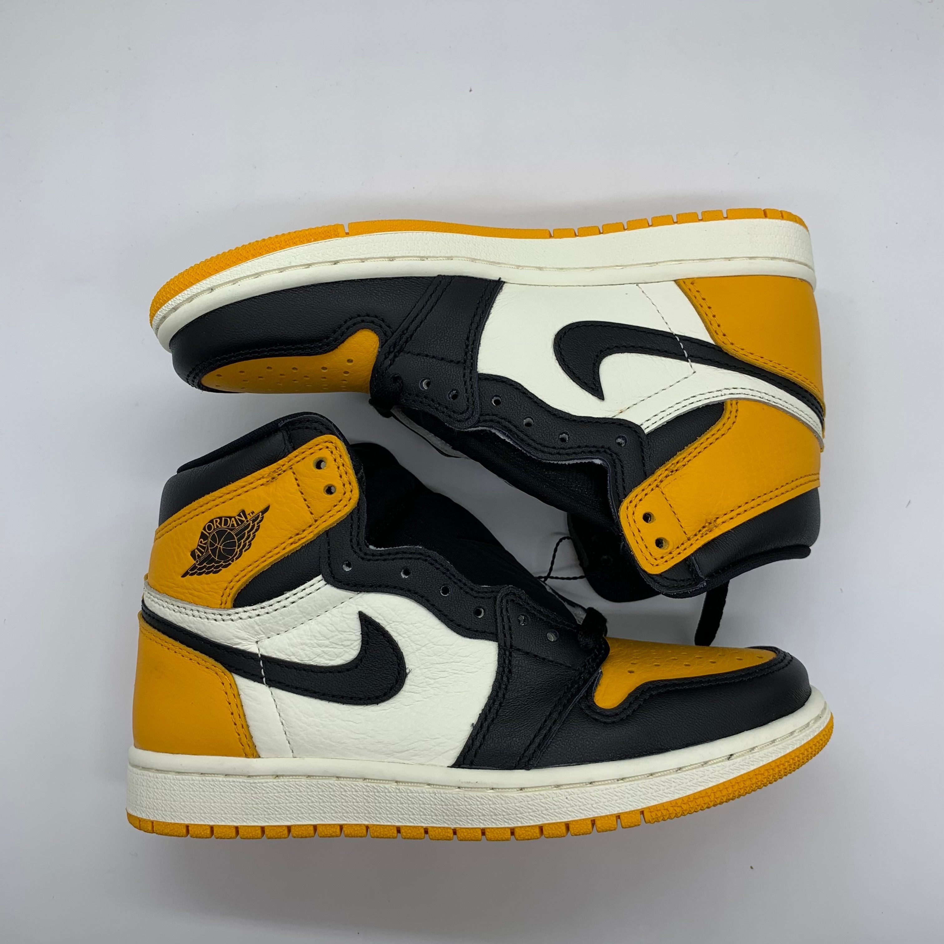 Nike Air Jordan 1 Retro High OG "Taxi"